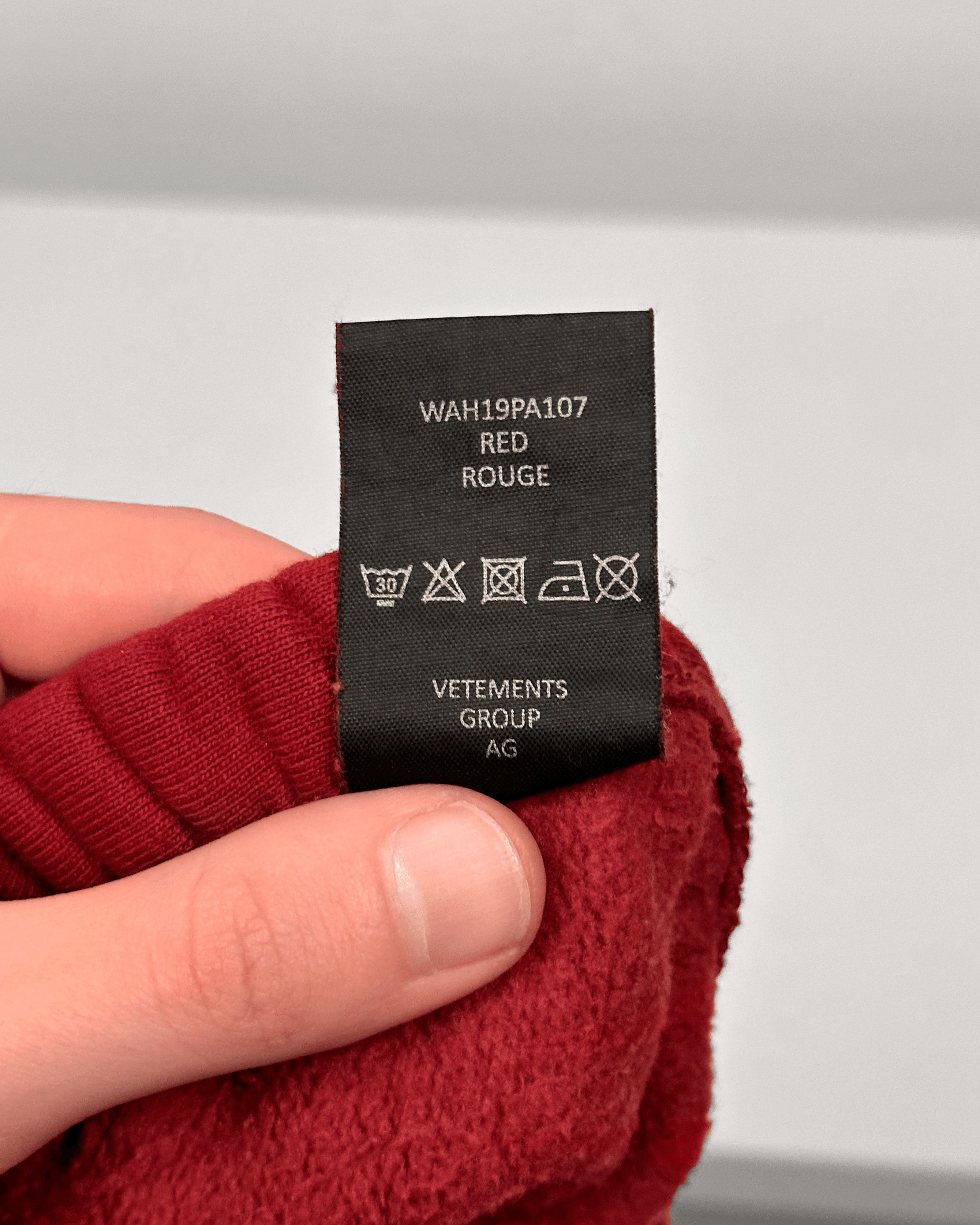 Vetements Vetements Burgundy Spellout Logo Sweatpants Size US 30 / EU 46 - 12 Thumbnail