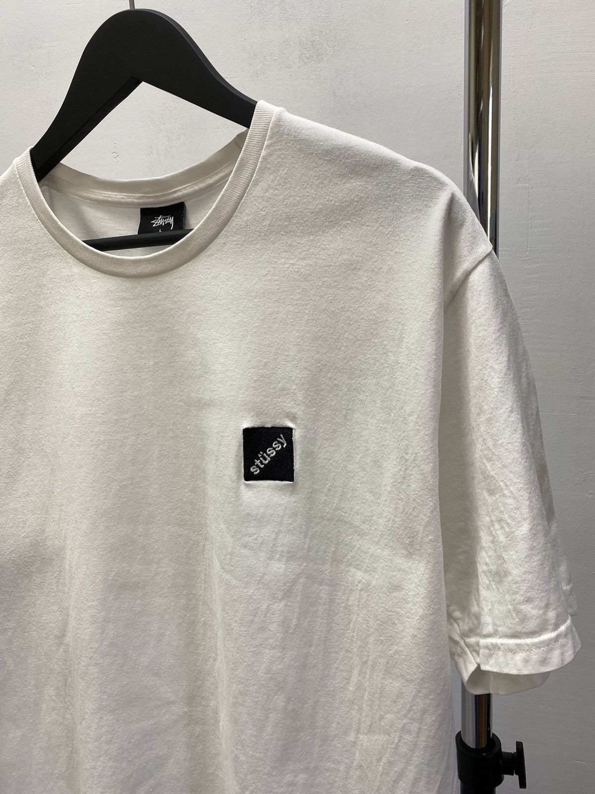 Stussy Stussy Small Logo T Shirt Men’s White Size US L / EU 52-54 / 3 - 4 Thumbnail