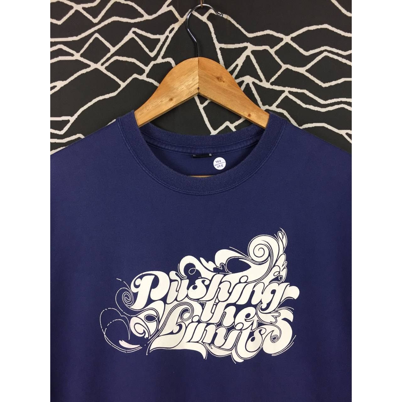 Colette × Uniqlo Uniqlo X Colette Pushing The Limits Design Art Tee Size US L / EU 52-54 / 3 - 3 Thumbnail