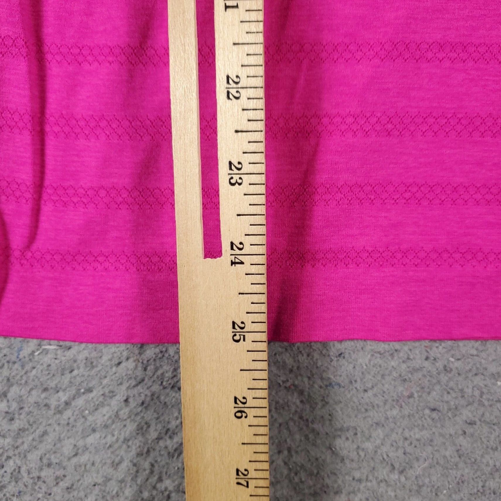 Lululemon Lululemon Tank Top Women’s Size 4 Pink Stretch Active Tank Top Sleeveless Round Neck Pullover Spaghetti Strap Fitness Casual Women Size S / US 4 / IT 40 - 4 Thumbnail