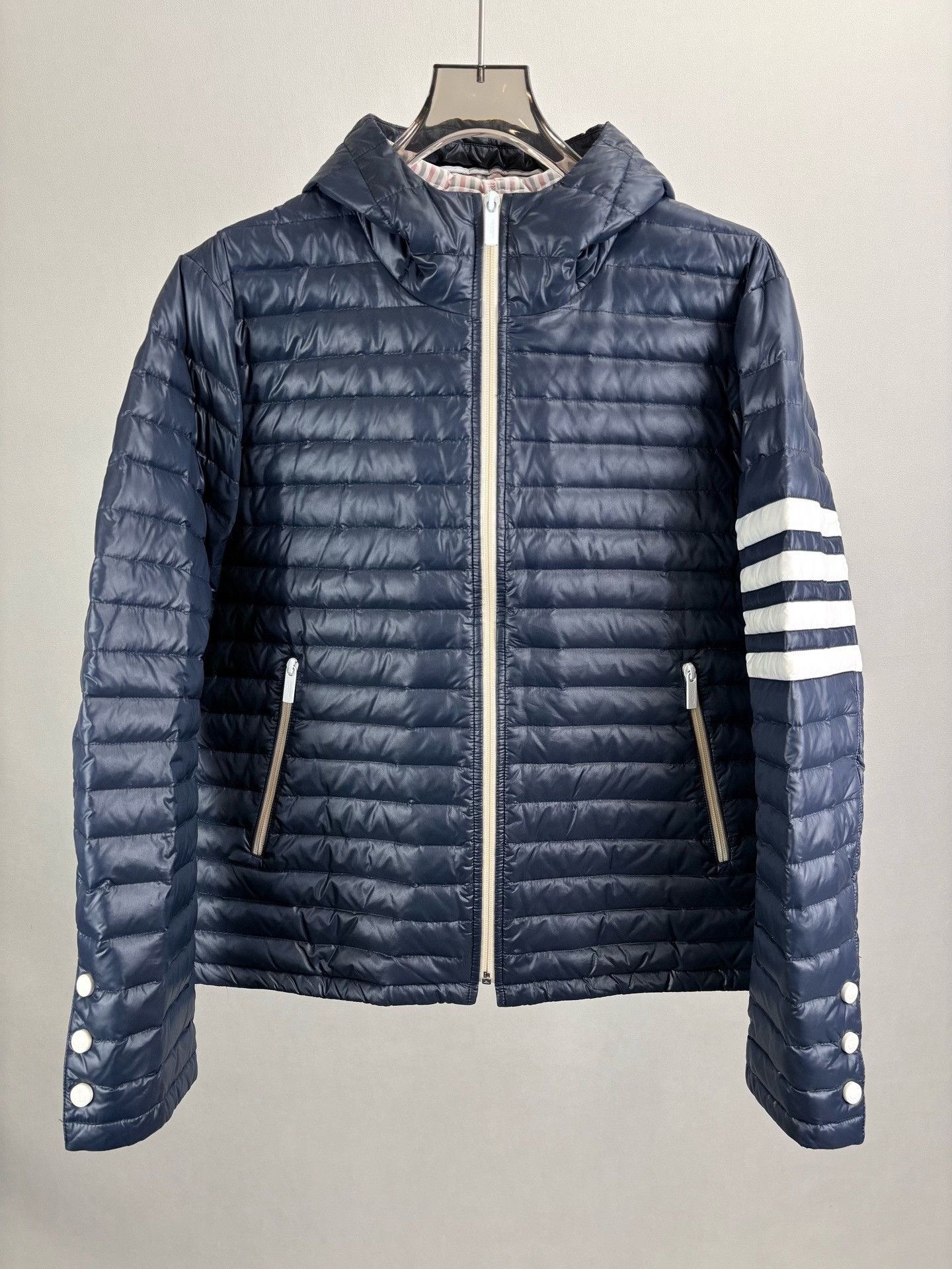 Thom Browne THOM BROWNE TB Four-Bar Hooded Down Jacket Size US L / EU 52-54 / 3 - 1 Thumbnail