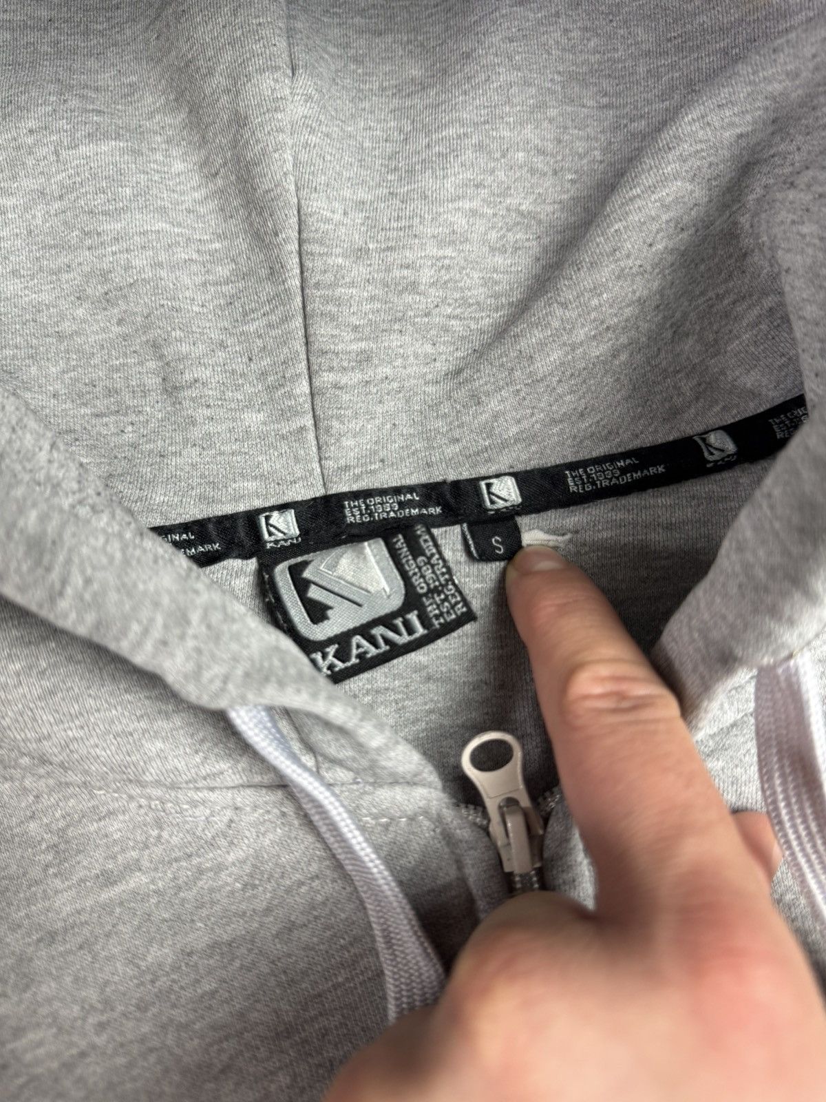 Karl Kani Karl Kani big logo zip-up hoodie y2k 0Os rap affliction Size US S / EU 44-46 / 1 - 14 Thumbnail