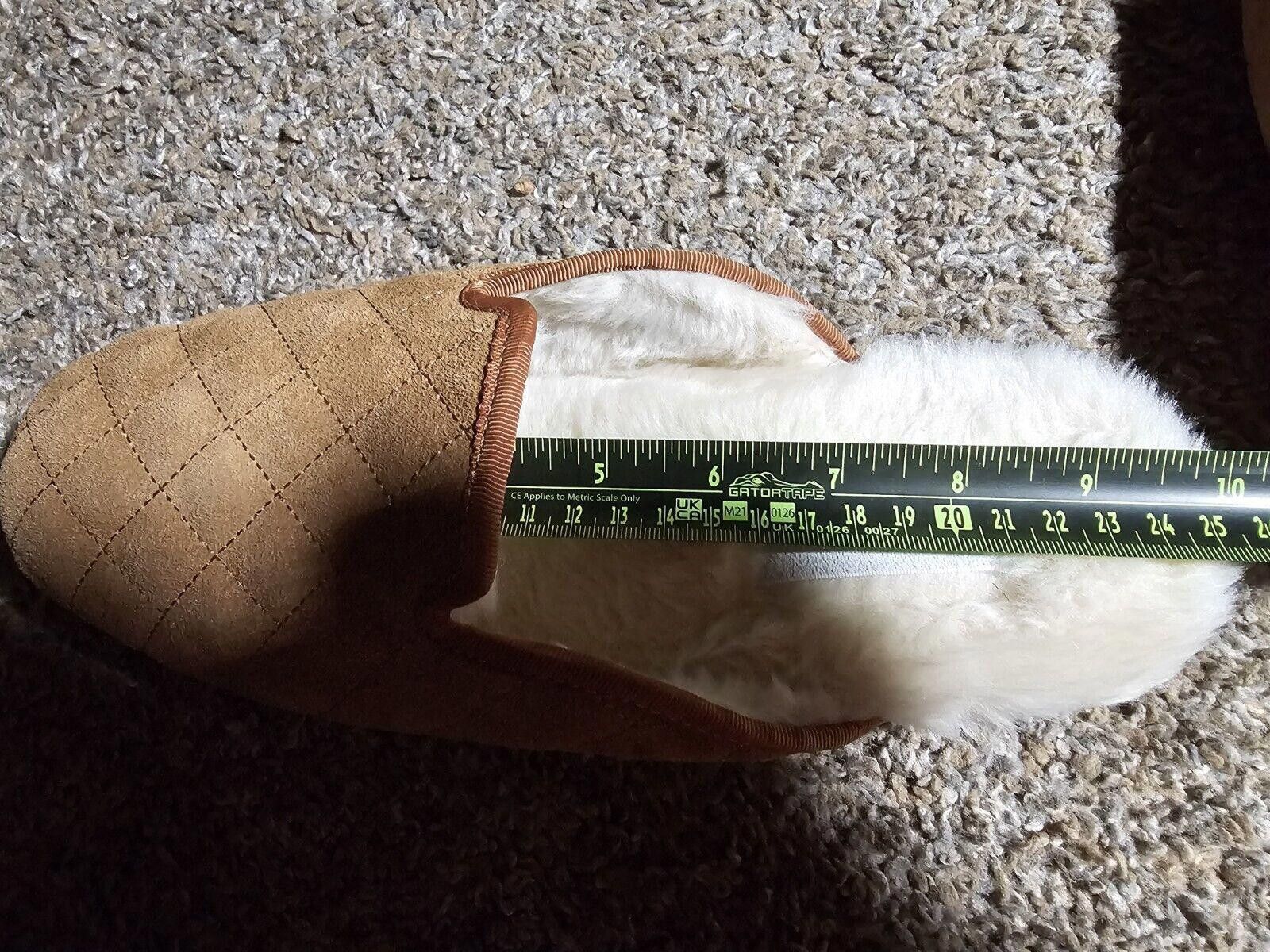 Designer Vermont Country Store 10M Leather Acrylic faux fur slippers Size US 10 / IT 40 - 4 Thumbnail