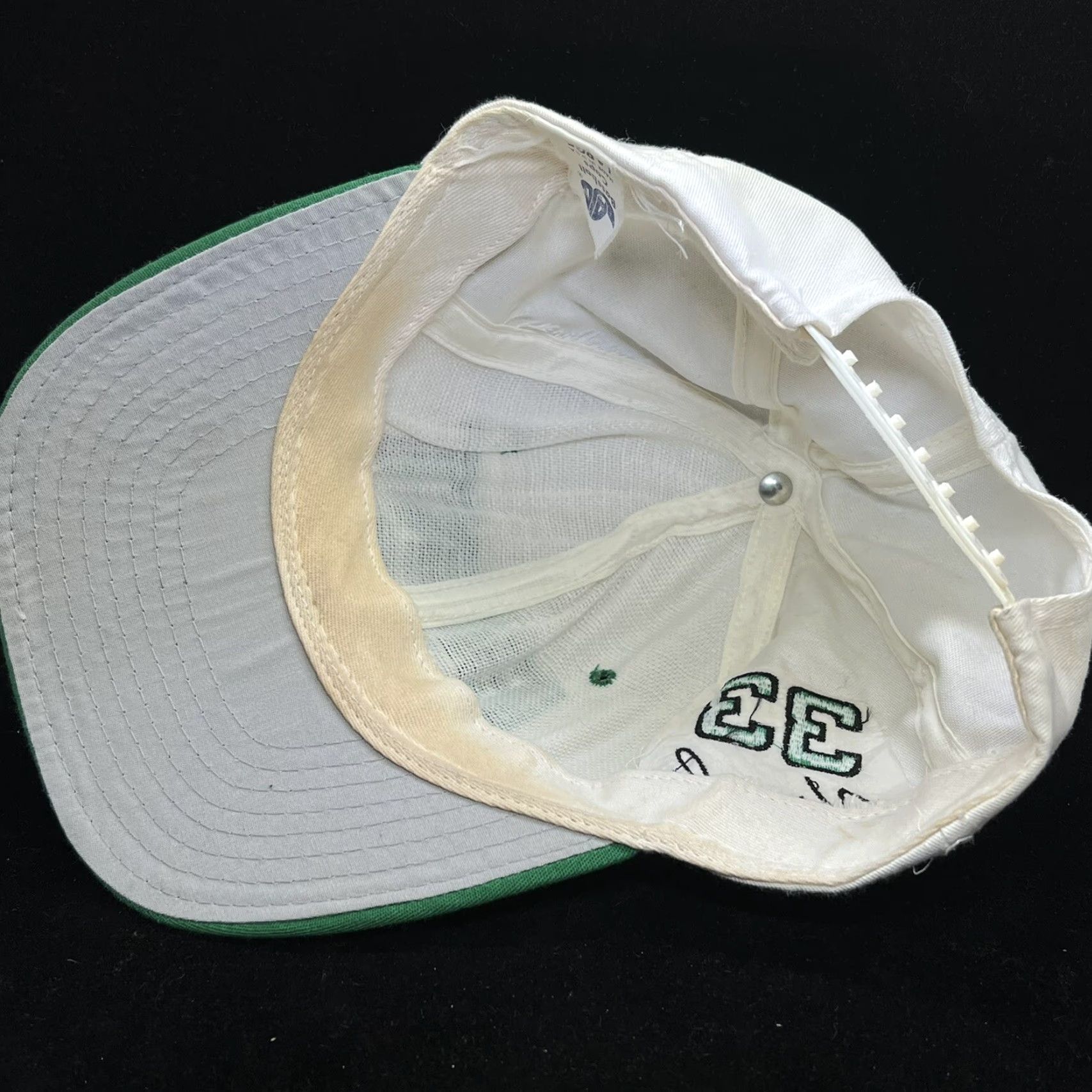 Gant VINTAGE AJD USA Handsome Harry GANT #33 Adjustable Snapback Ball Cap Hat White Men Adjustable Snapback NASCAR Hat White Size ONE SIZE - 6 Thumbnail