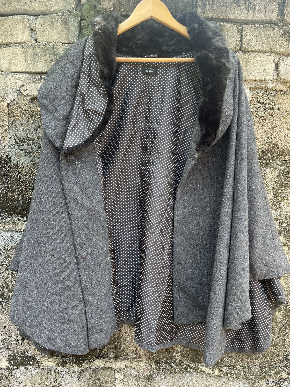 Issey Miyake Hiromichi Nakano Avant-Garde Cape Fur Collar Size US L / EU 52-54 / 3 - 4 Thumbnail