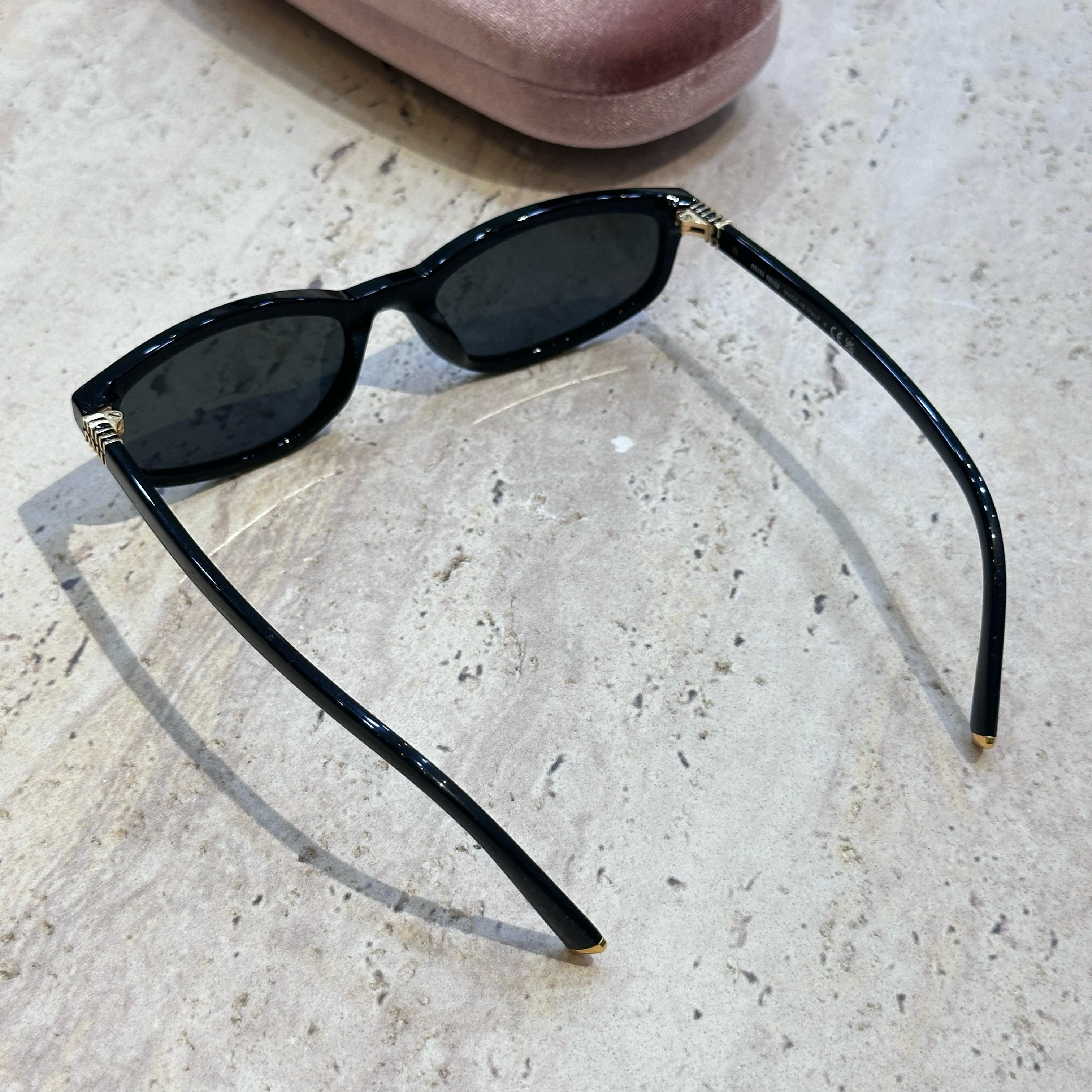 Miu Miu Miu Miu A06S 16K08Z Size ONE SIZE - 3 Thumbnail
