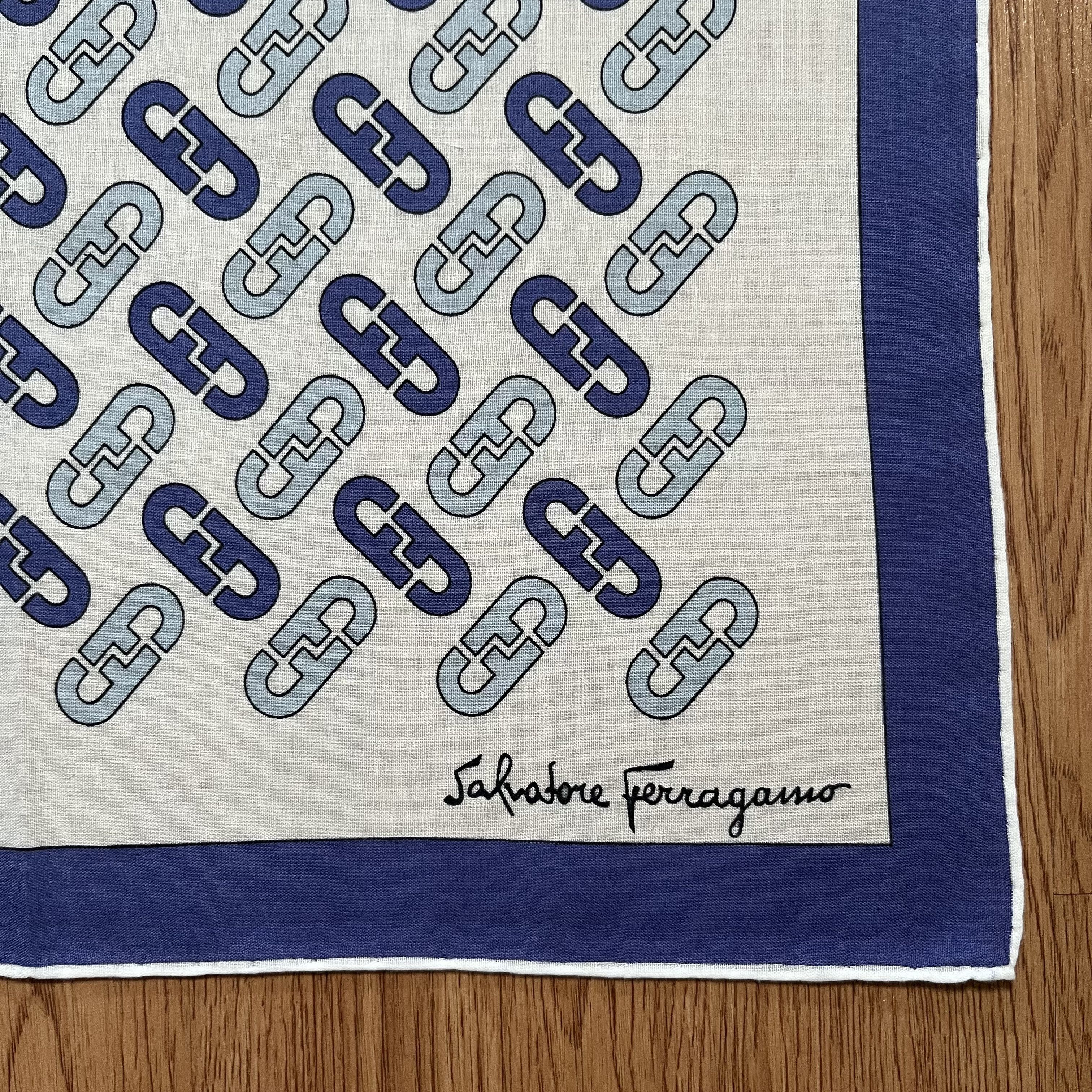 Salvatore Ferragamo Salvatore ferragamo Handkerchief Size ONE SIZE - 2 Thumbnail