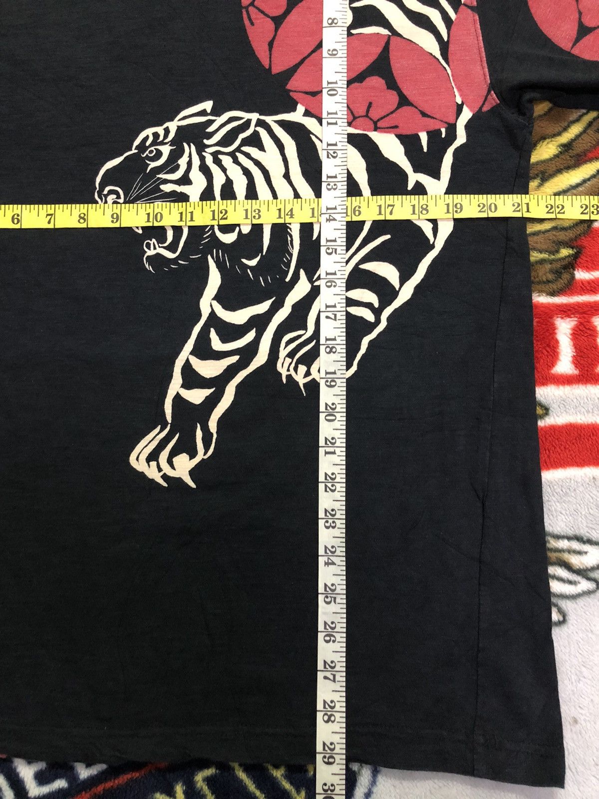 Bullet Noise Vintage Sukajan Angry Tiger Rare Shirt Tee Size US L / EU 52-54 / 3 - 14 Thumbnail