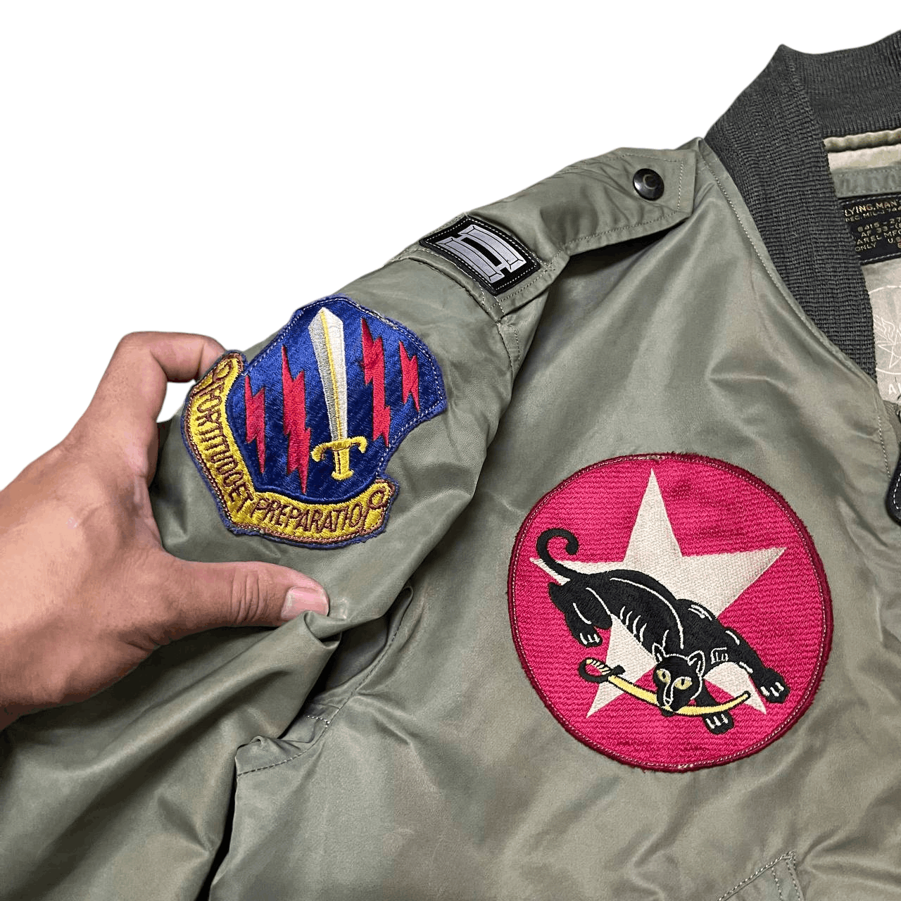 Buzz Rickson's Buzz Ricksons Type L2B Military Flight Bomber Jacket Size US M / EU 48-50 / 2 - 5 Thumbnail