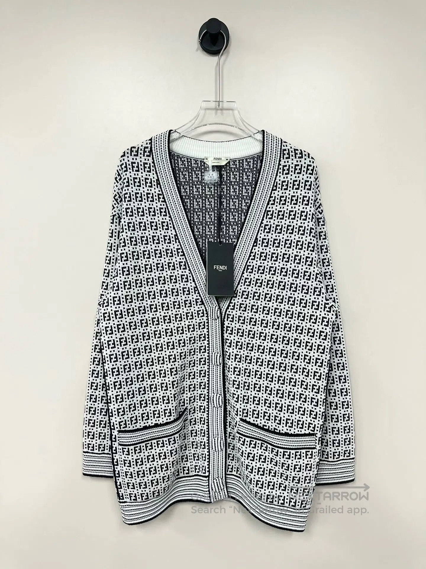 Fendi FENDI Black and White Monogrammed Logo Knit Cardigan| Size XXS / US 00 / IT 34 - 1 Thumbnail