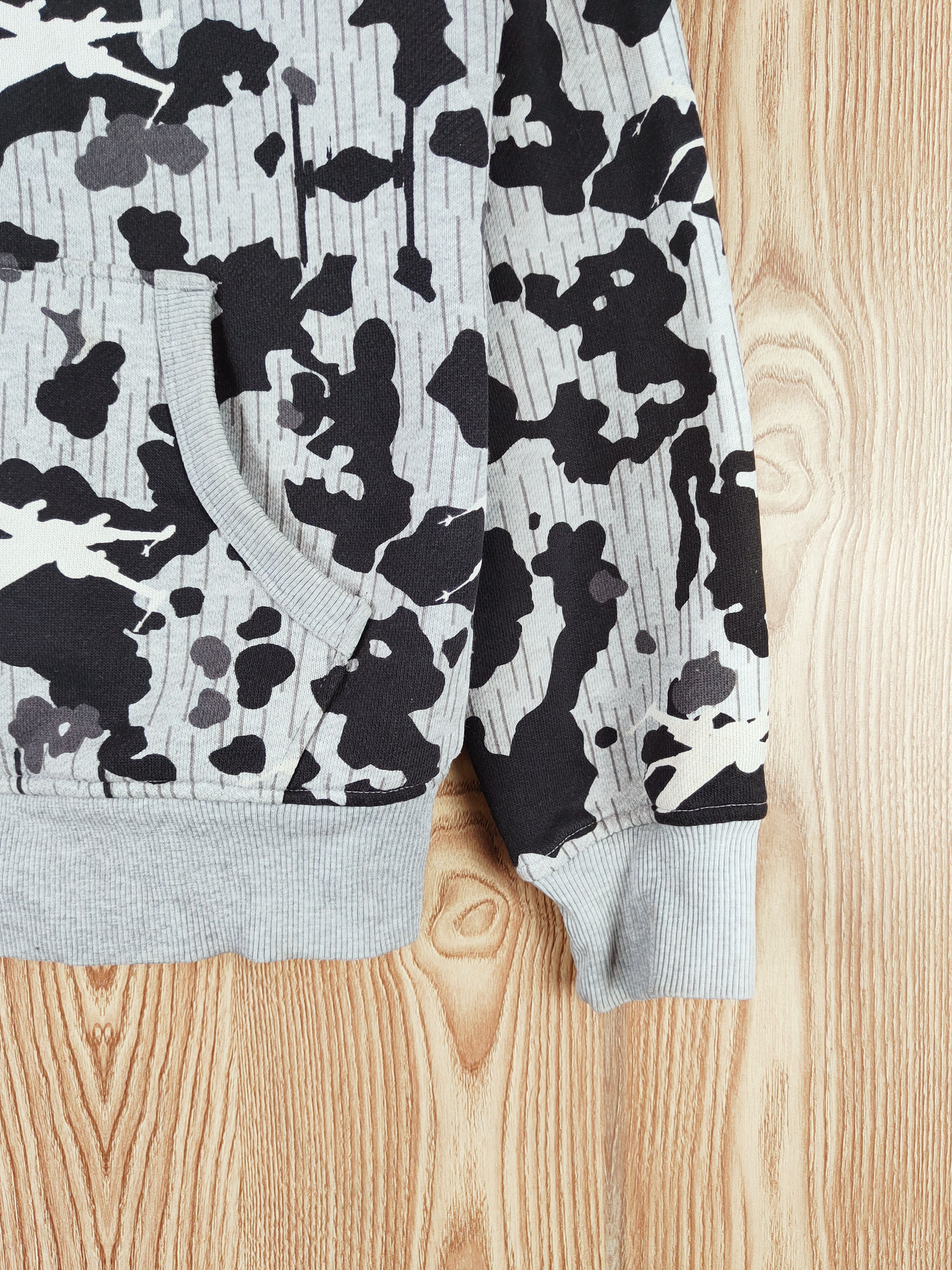 Star Wars Uniqlo-Star Wars fleece camo Hoodie Sweaters #W574 Size US M / EU 48-50 / 2 - 8 Thumbnail
