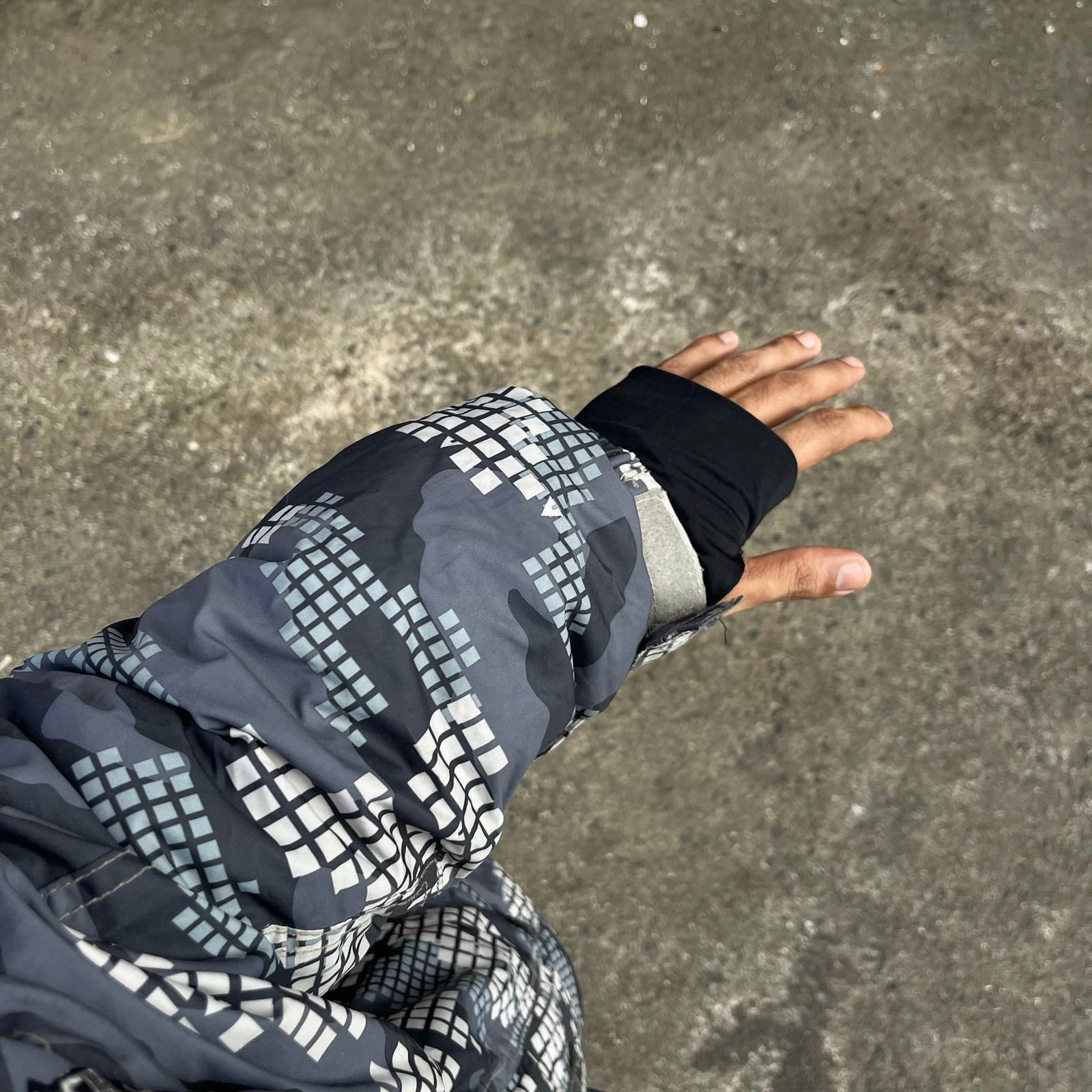 Airwalk × Vintage RARE Vintage Airwalk Puffer Camo Jacket Polar Inner Size US XL / EU 56 / 4 - 16 Thumbnail