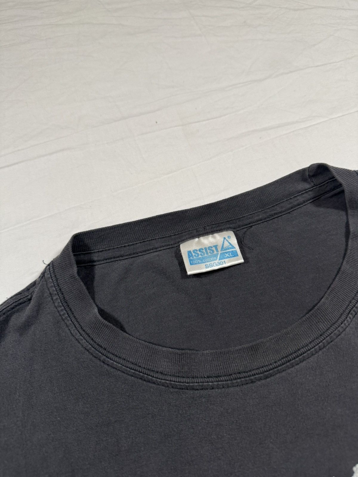 Vintage Vintage 90s Leonardo Da Vinci Art T Shirt Boxy Cropped Fit Size US XL / EU 56 / 4 - 3 Thumbnail