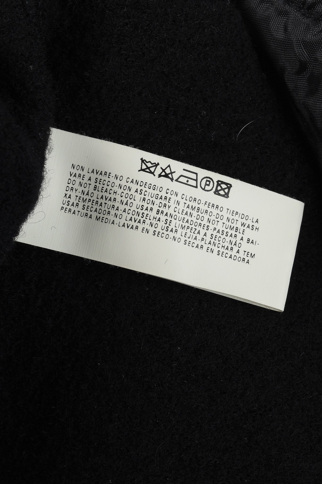 Armani Collezioni Armani Collezioni Boiled-Wool Buttoned Mock-Neck Jacket Size US M / EU 48-50 / 2 - 9 Thumbnail