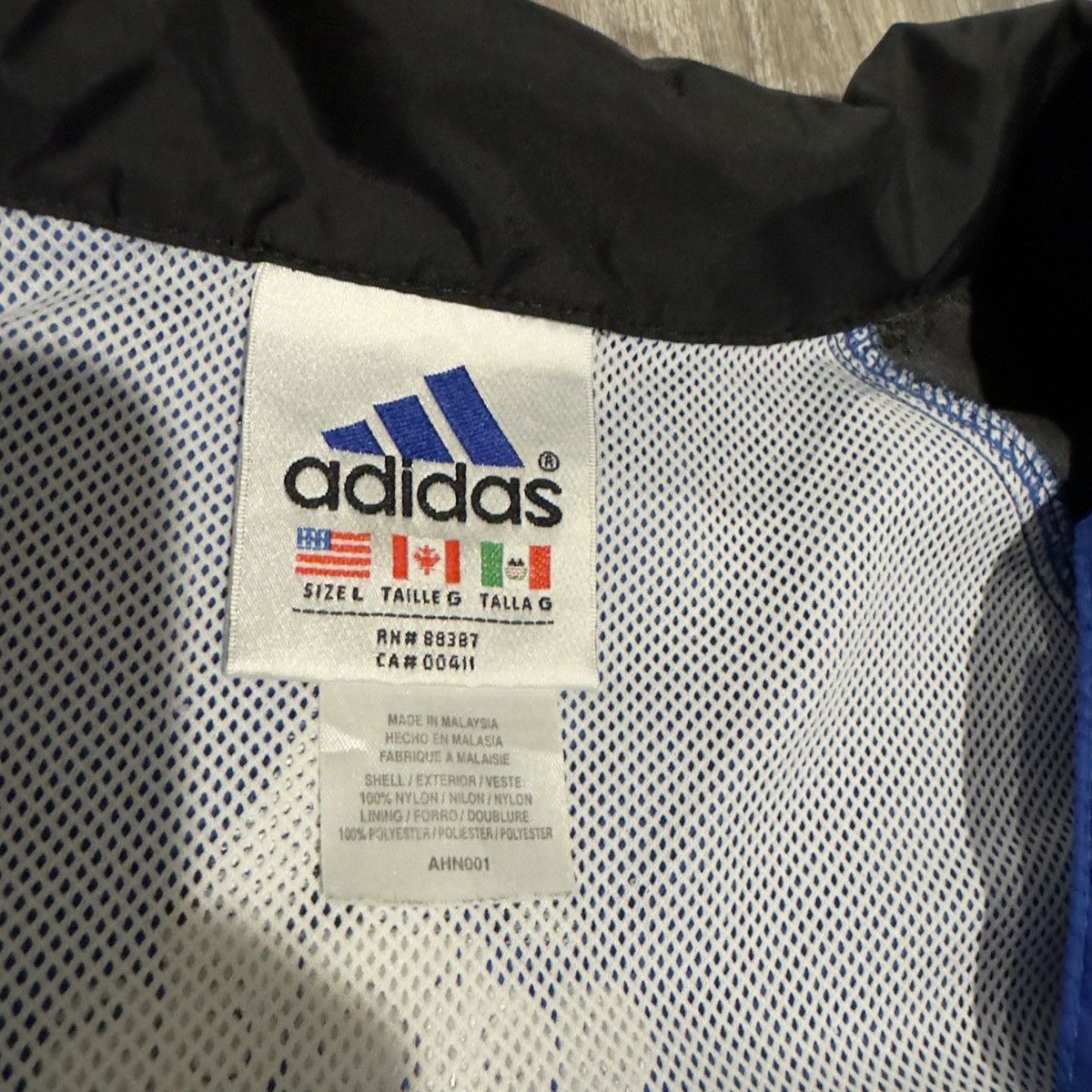 Adidas × Vintage Vintage Adidas Windbreaker Size L Size US L / EU 52-54 / 3 - 4 Thumbnail