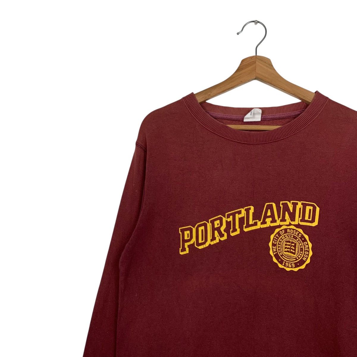 Champion CHAMPION PORTLAND Big Logo Crewneck Sweatshirt #1627-C73 Size US M / EU 48-50 / 2 - 6 Thumbnail