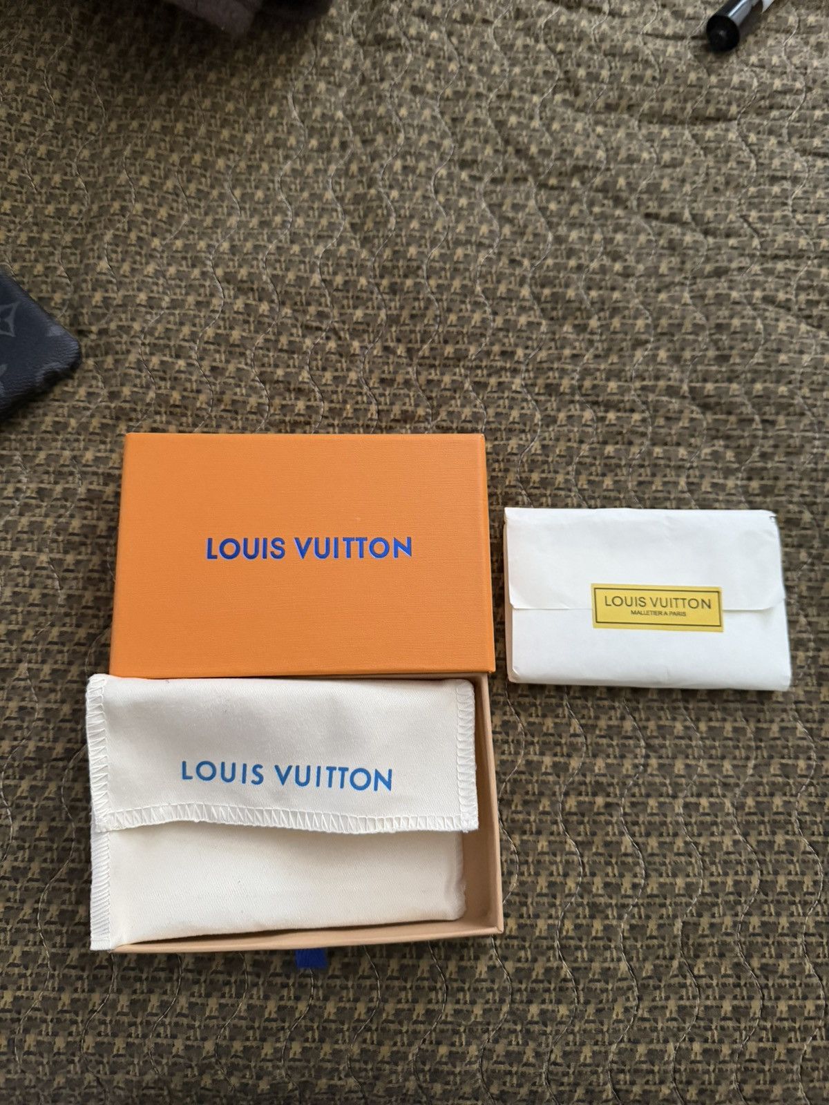 Louis Vuitton Louis vuitton key pouch Size ONE SIZE - 5 Thumbnail