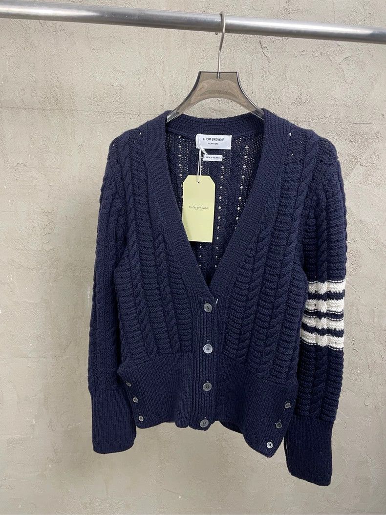 Thom Browne Thom browne Dark blue four-striped knitted wool cardigan ja Size US XXS / EU 40 - 1 Thumbnail