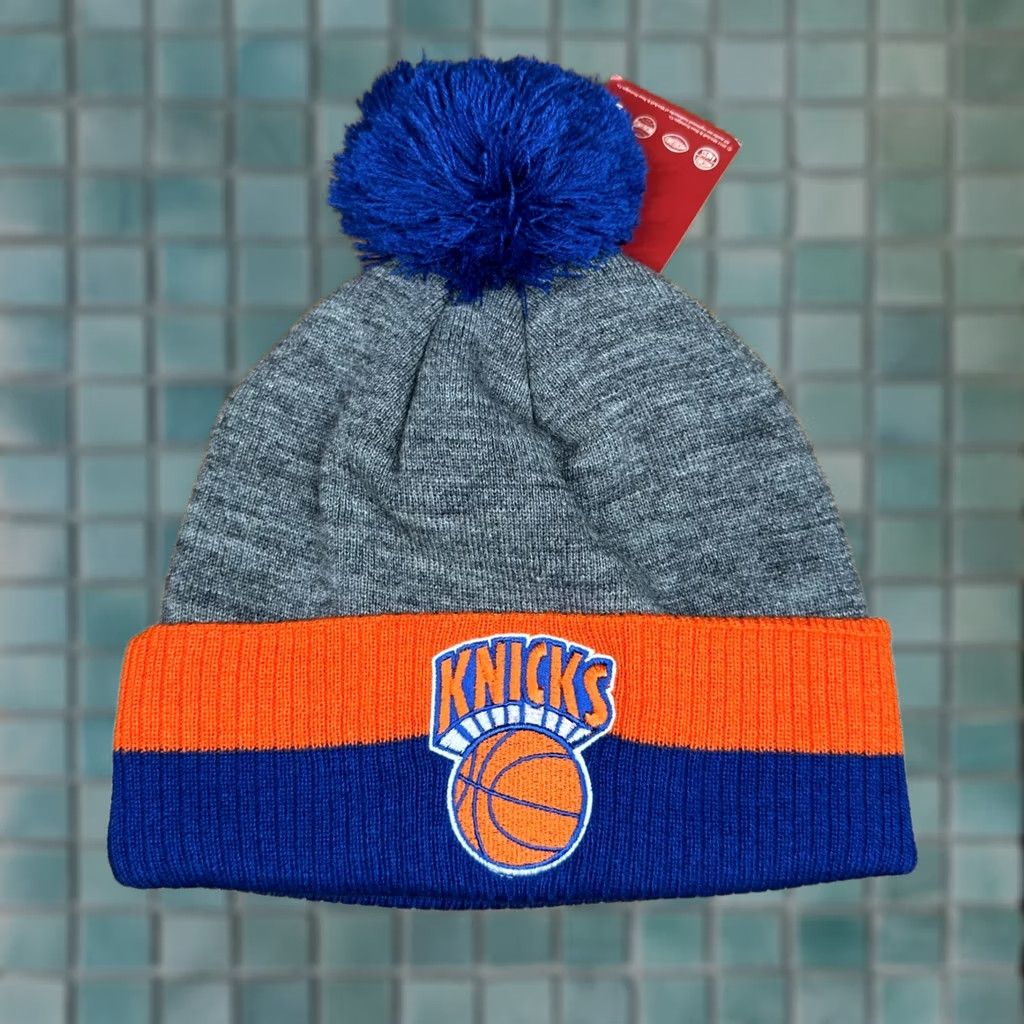 Mitchell & Ness VINTAGE? Mitchell & Ness New York Knicks Beanie Hat Pom Cuffed Knit Grey Orange Blue Size ONE SIZE - 1 Thumbnail