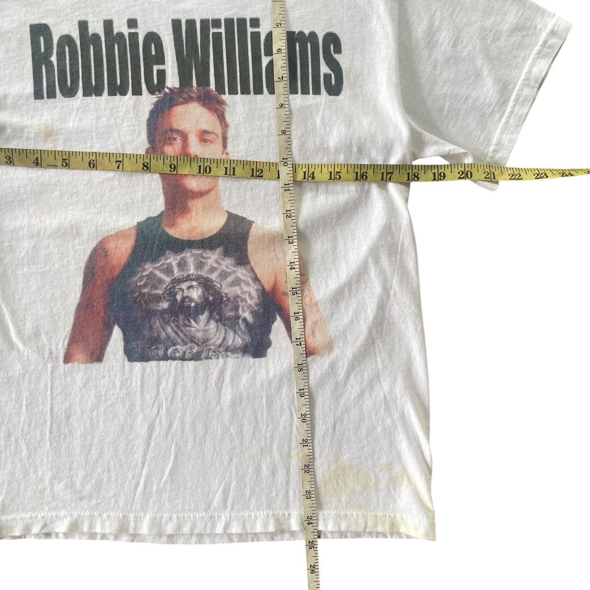 Band Tees × Vintage Vintage 90s Young Robbie Williams Tee Size US S / EU 44-46 / 1 - 9 Thumbnail