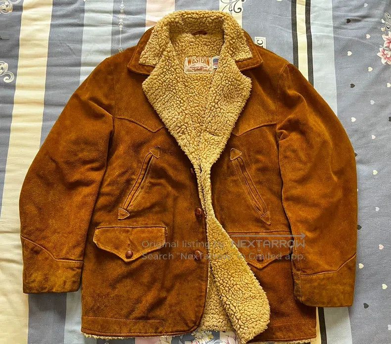 Other Fur is integrated with the farmer's leather coat Size US L / EU 52-54 / 3 - 1 Thumbnail