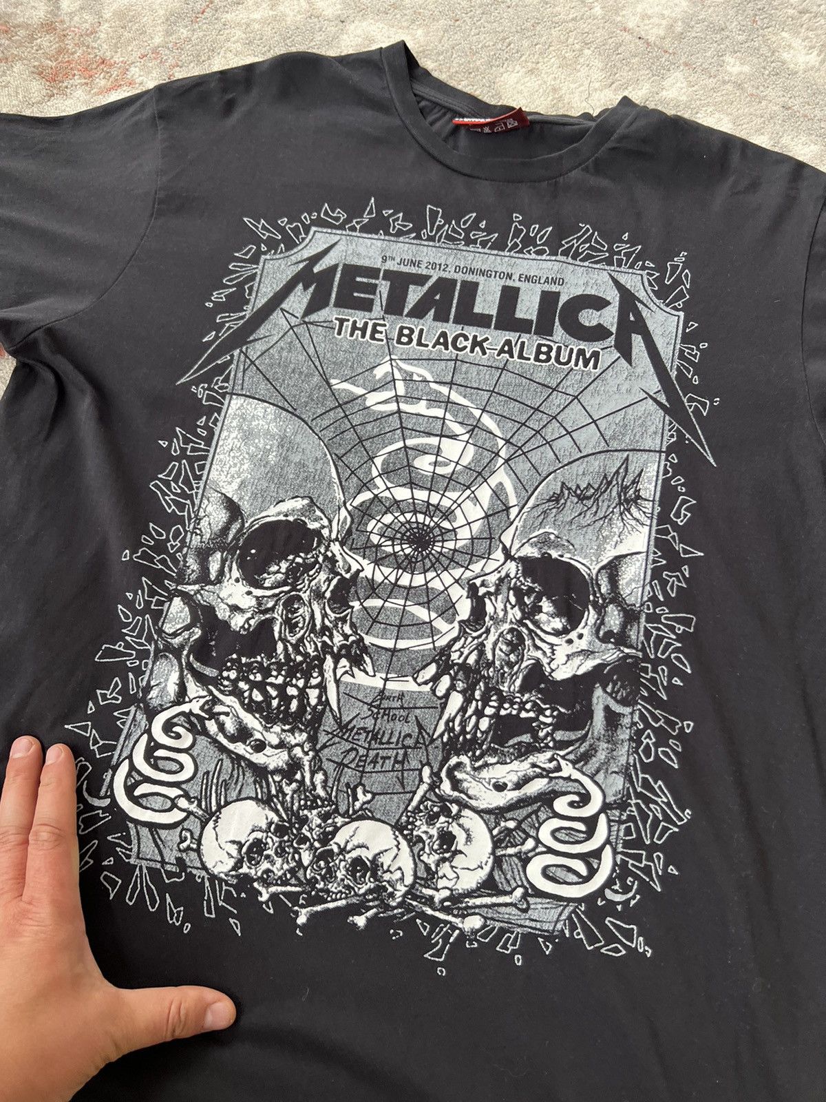 Band Tees Metallica The Black Album Tee Size US XL / EU 56 / 4 - 2 Thumbnail