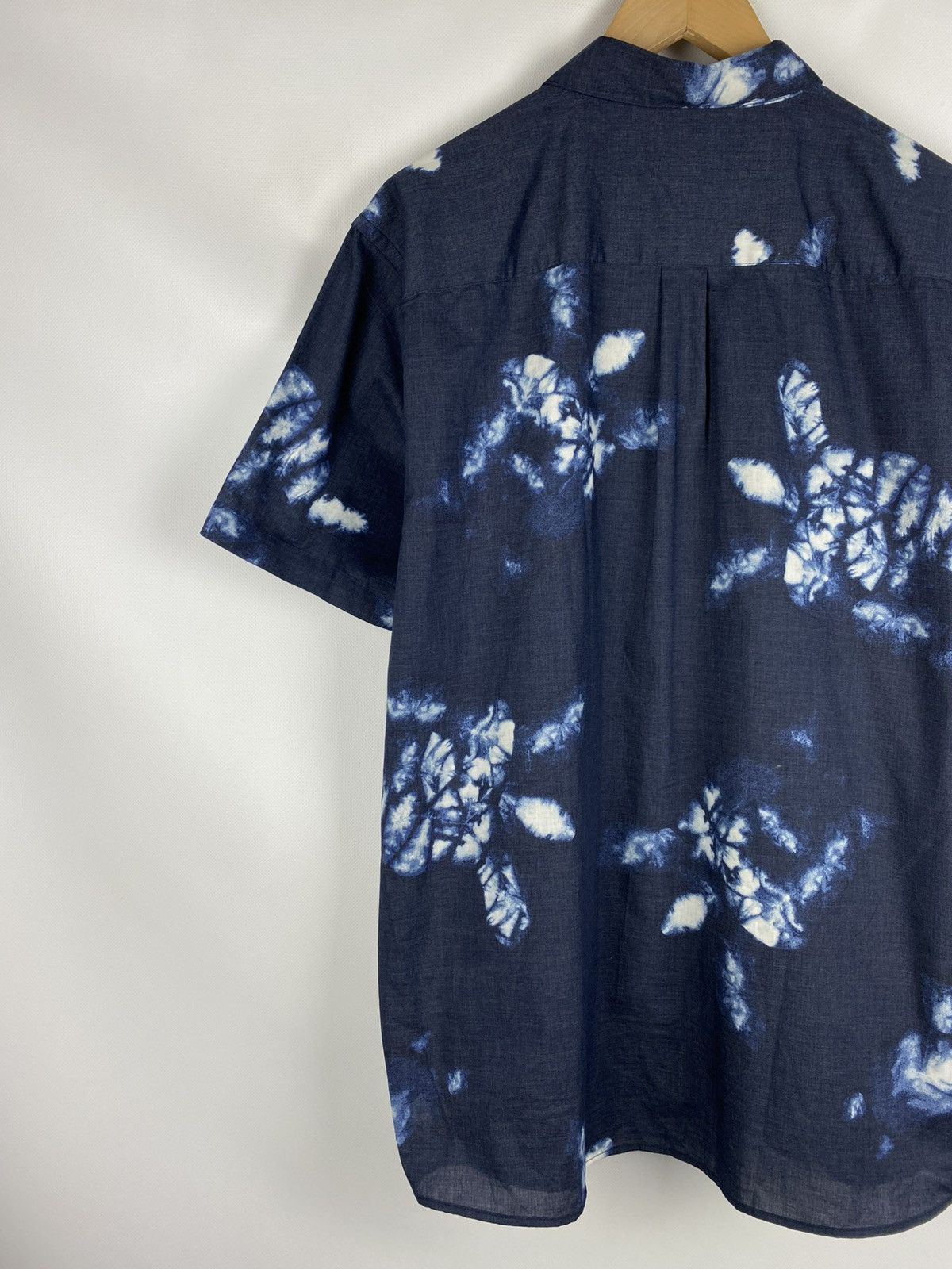 Patagonia Patagonia overprinted Hawaiian short sleeve button up shirt Size US XL / EU 56 / 4 - 17 Thumbnail