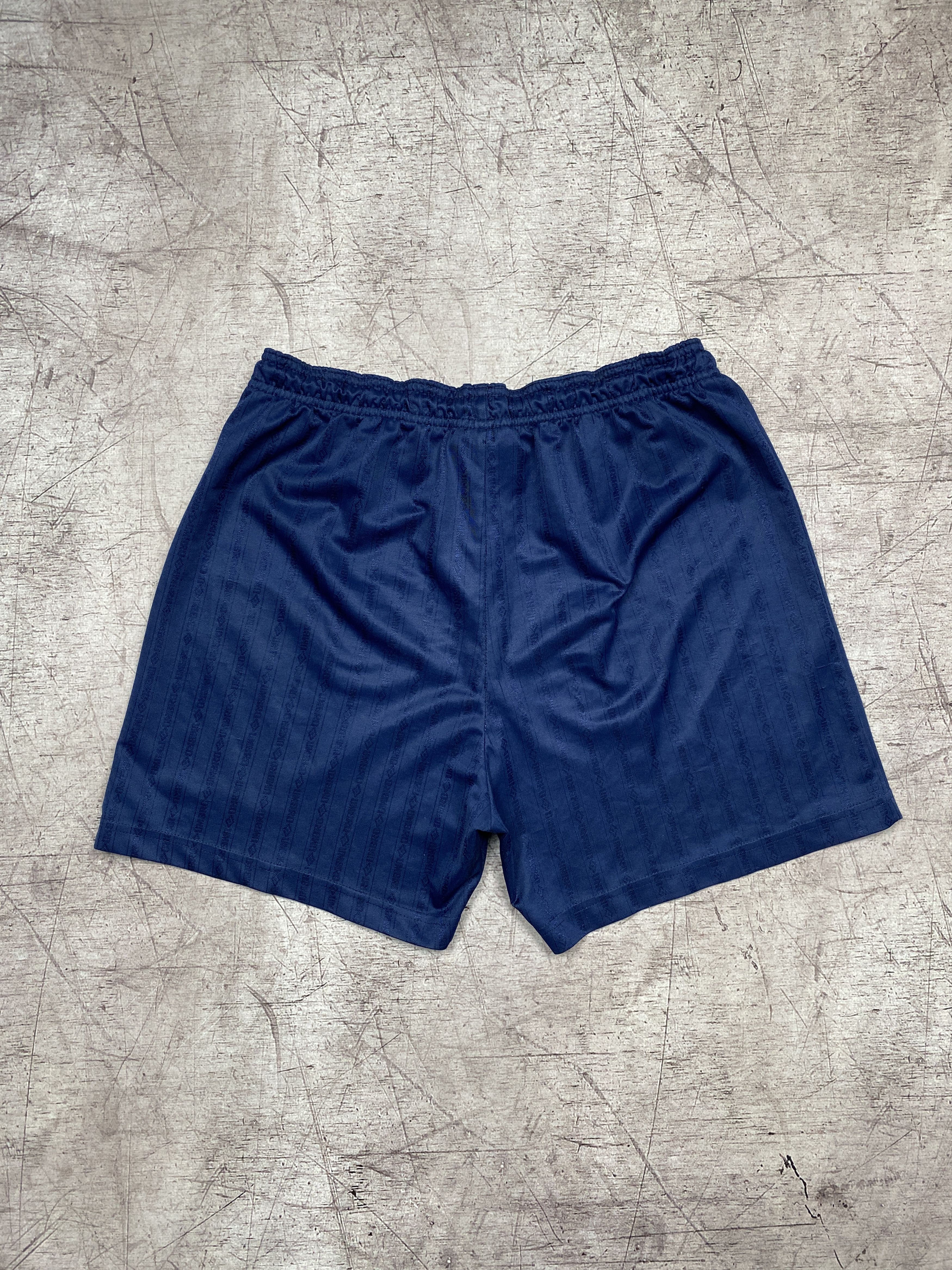 Umbro Umbro Vintage Mens Shorts Size US 30 / EU 46 - 8 Thumbnail
