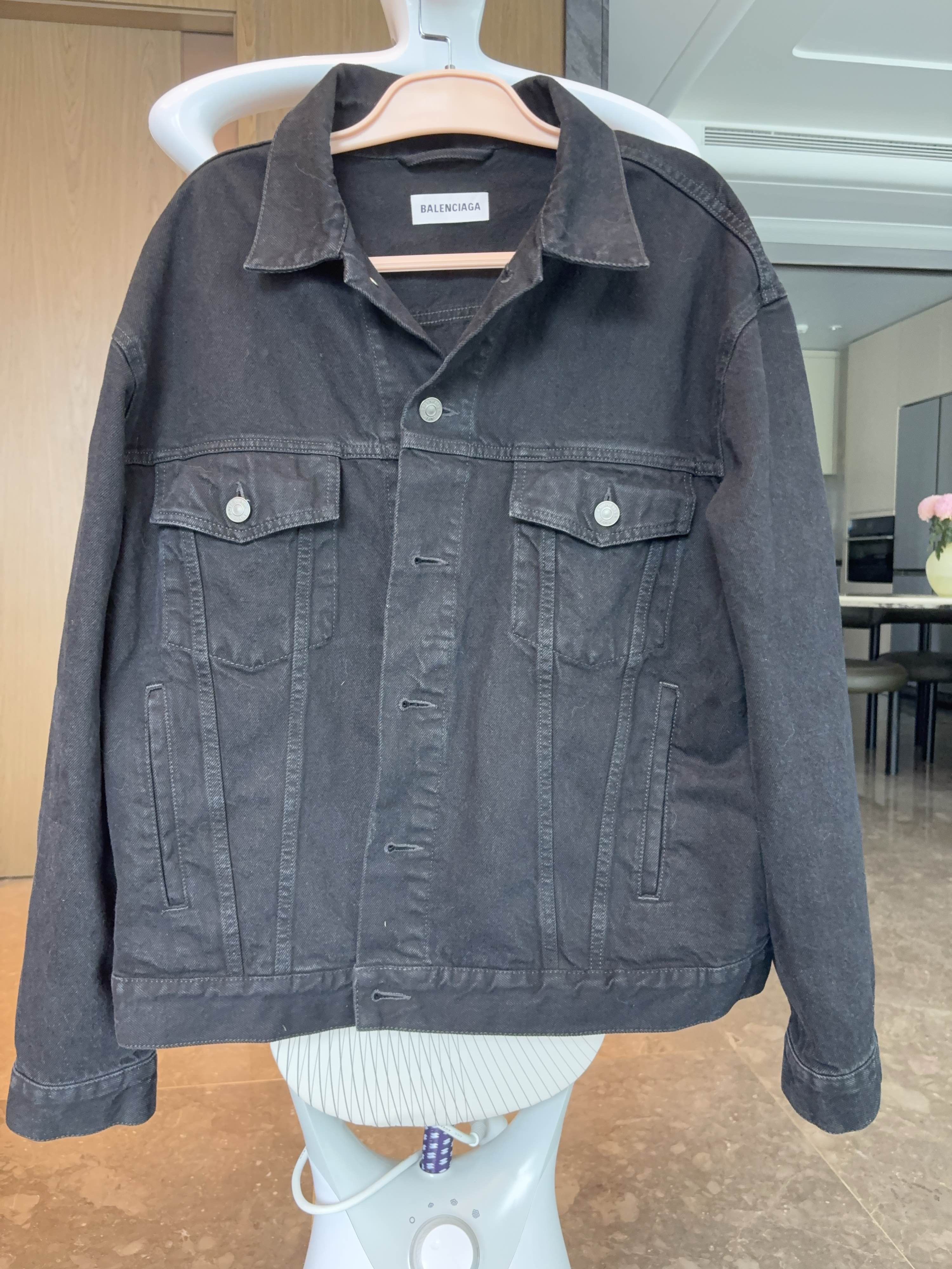 Balenciaga Balenciaga Logo Back Denim Jacket Size 34 Size XS / US 0-2 / IT 36-38 - 1 Thumbnail