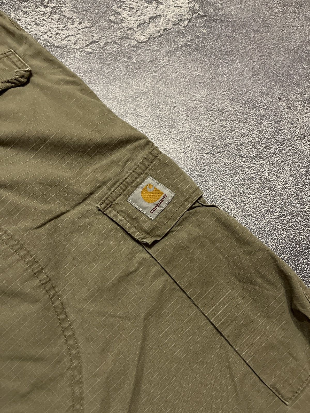 Carhartt × Vintage Carhartt Vintage Cargo Bermuda Shorts Workwear Size US 29 - 5 Thumbnail