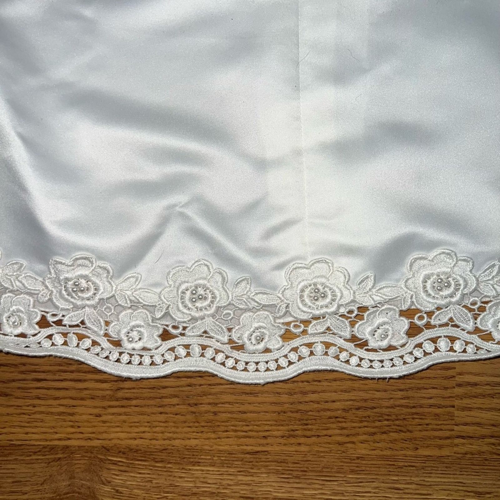 Vintage Beautiful Vintage 90s Bonny Bridal Empire Waist Wedding Gown Size M / US 6-8 / IT 42-44 - 7 Thumbnail