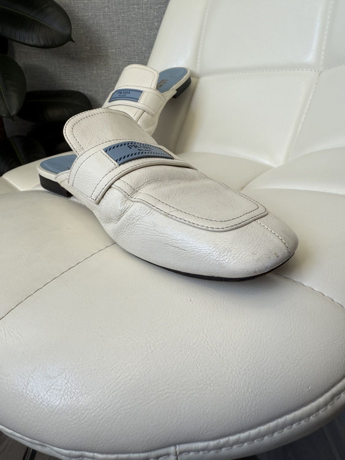 Prada Prada White Leather Backless Loafers Mules Blue Logo Detail Size US 9 / IT 39 - 4 Thumbnail