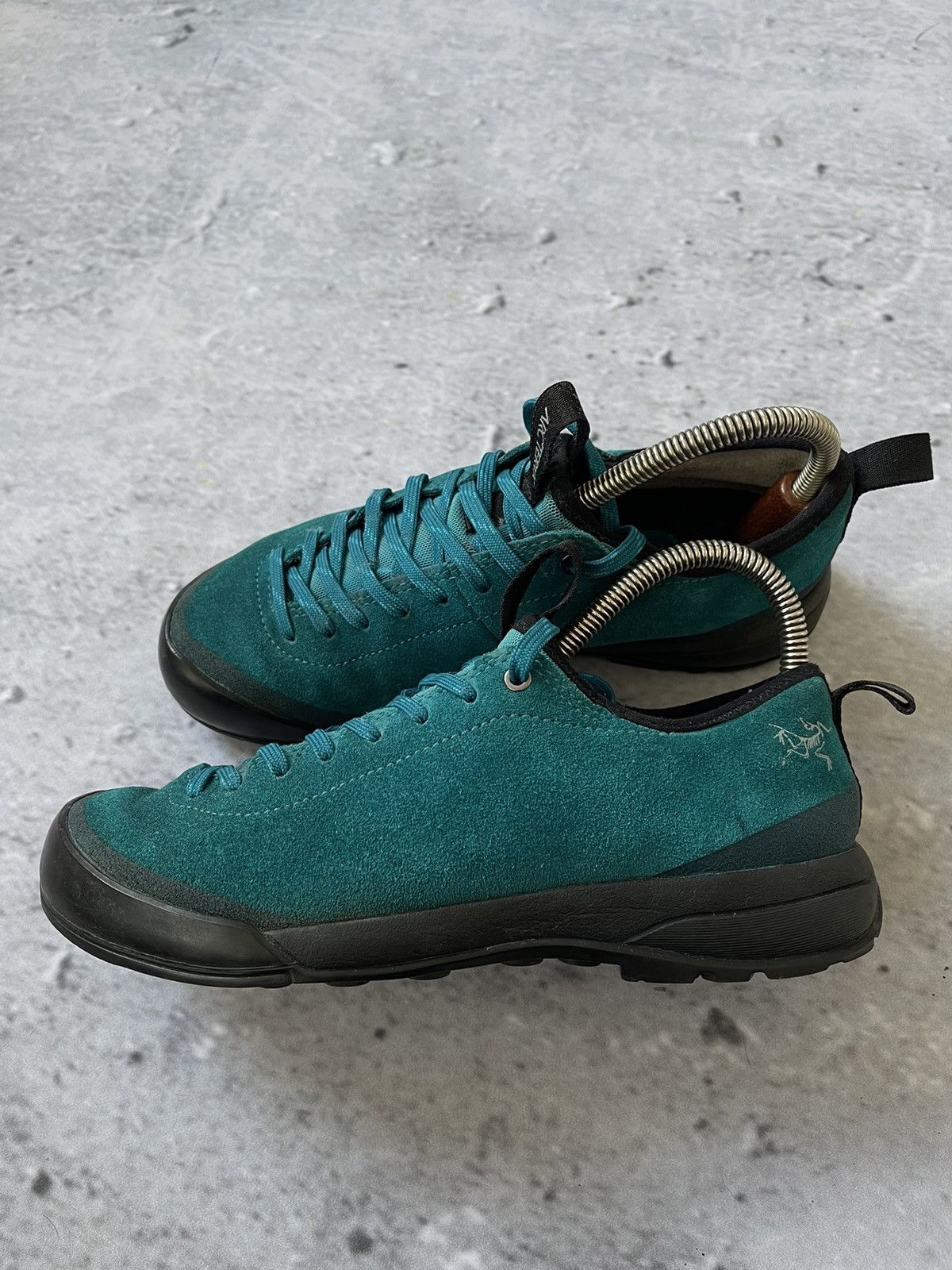 Arc'teryx × Vintage Outdoor Arcteryx ski boots hype sneakers Size US 7 / IT 37 - 3 Thumbnail