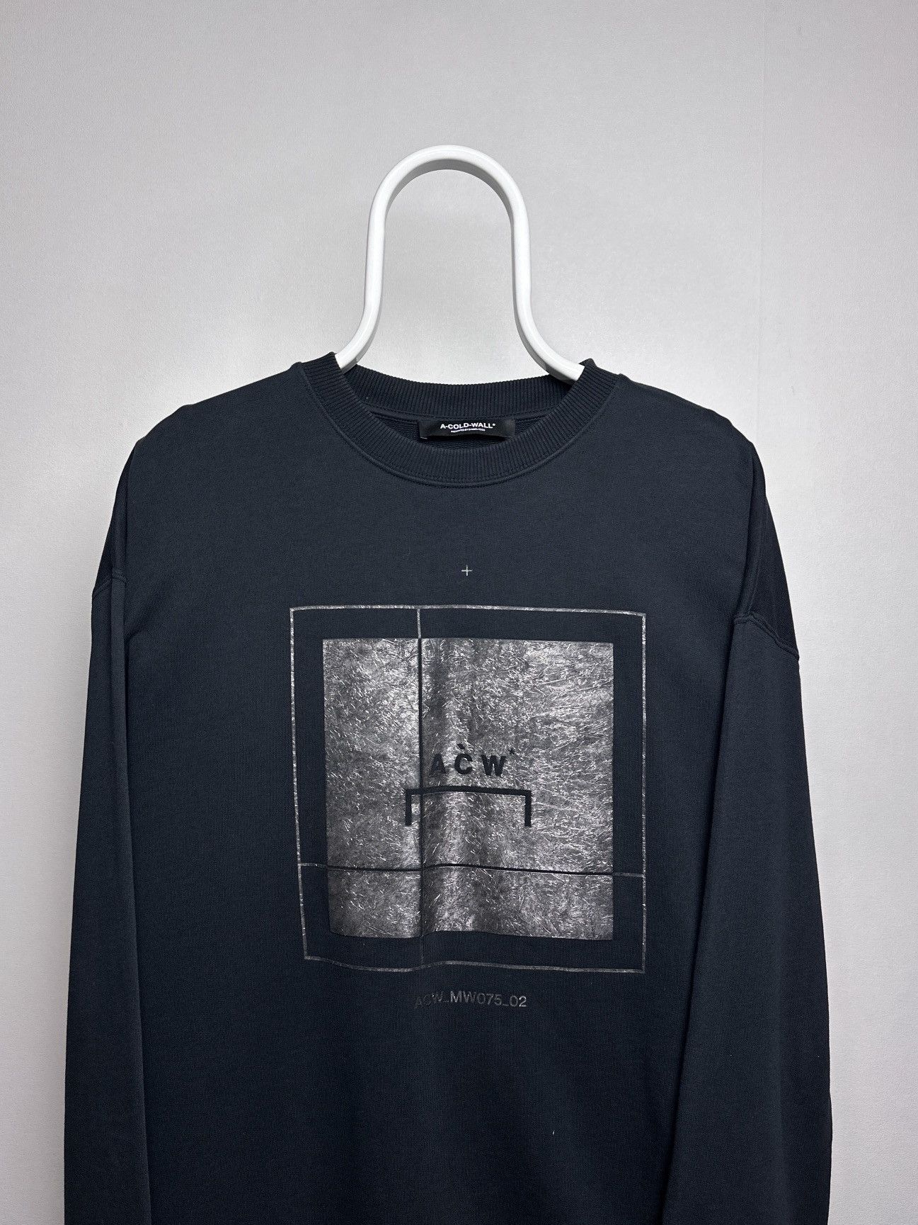 A-COLD-WALL* A-COLD-WALL Foil Grid Crewneck Sweatshirt Size XS Size US XS / EU 42 / 0 - 2 Thumbnail