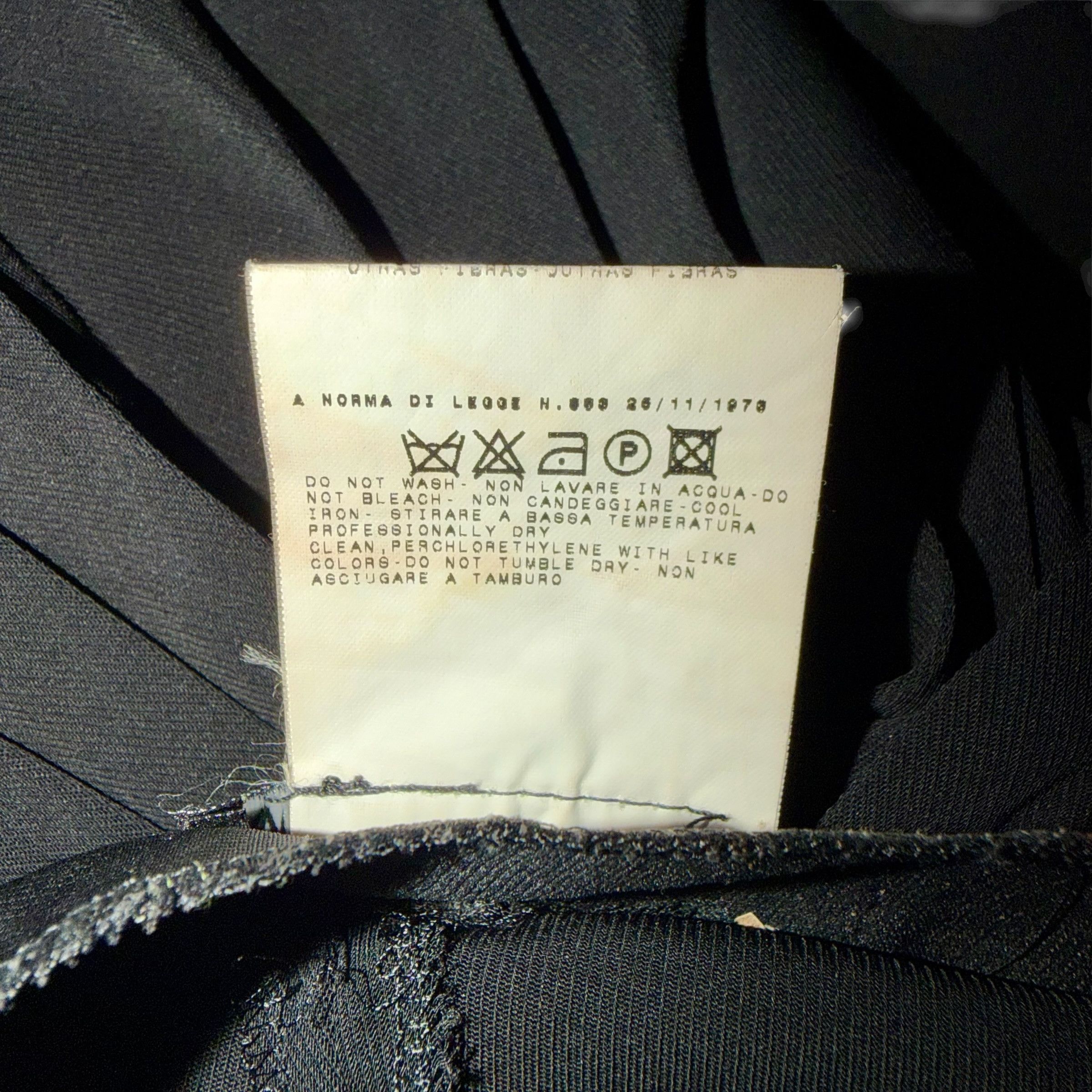 Versace VERSACE JEANS COUTURE VINTAGE MINI SKIRT Size 30" / US 8 / IT 44 - 7 Thumbnail