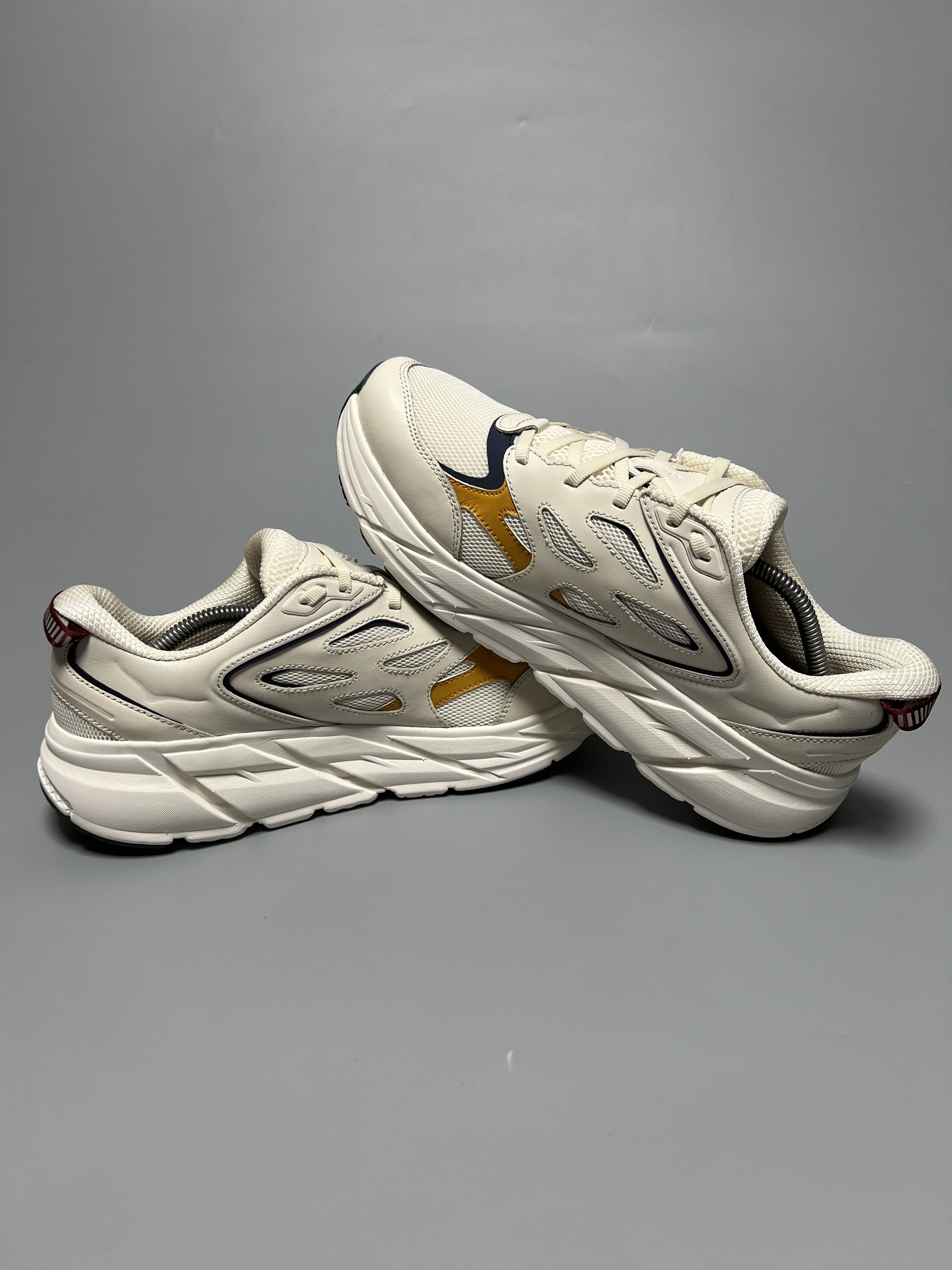 Hoka Hoka One One Clifton L Athletics Running Shoes Size US 10.5 / EU 43-44 - 5 Thumbnail
