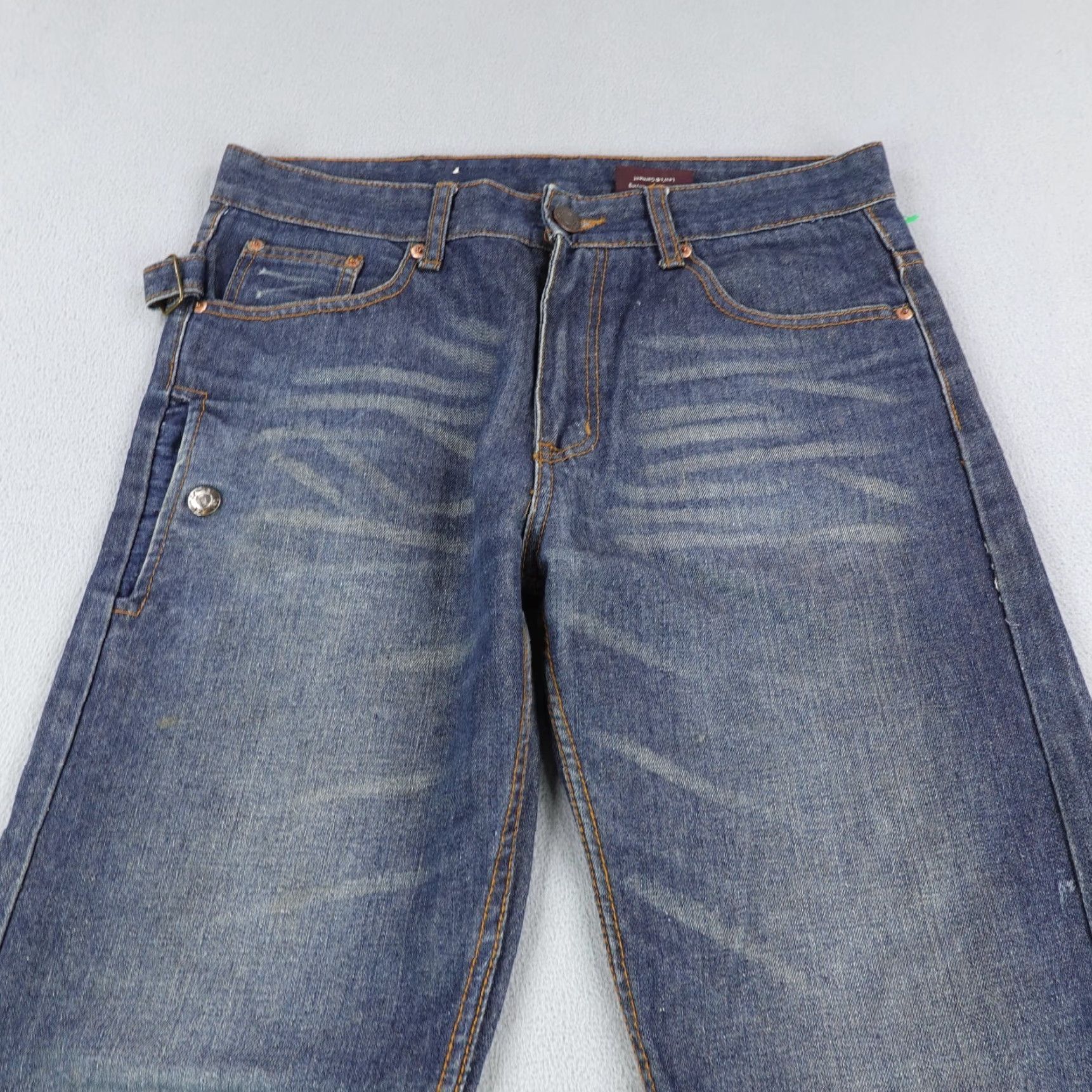 Levi's VINTAGE Levi's Jeans Men's 33 Blue Denim Straight Fit 1980s Pants Size US 33 - 2 Thumbnail