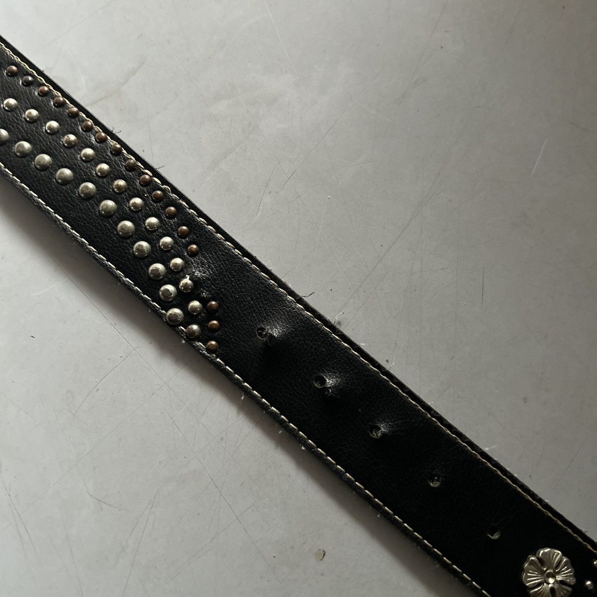 If Six Was Nine VINTAGE Y2K RHINESTONE STUDDED LEATHER BELT Size ONE SIZE - 6 Thumbnail