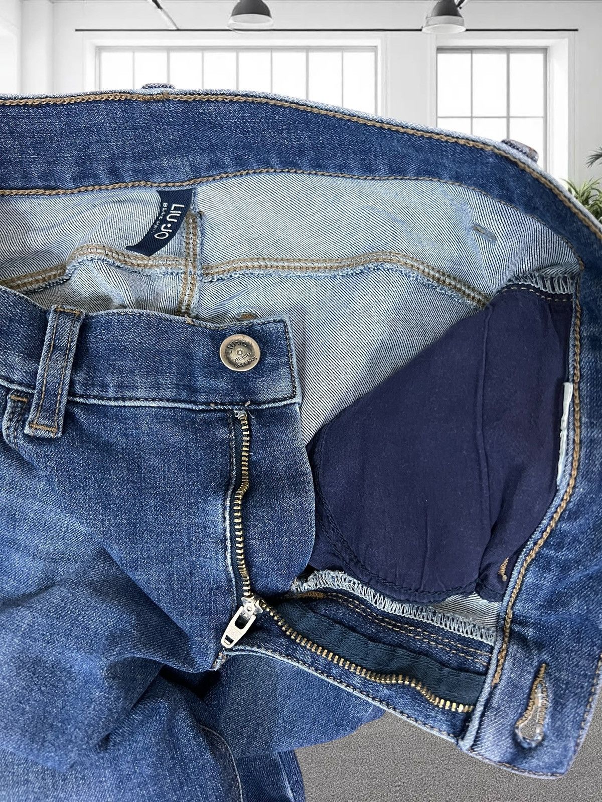 Liu Jo Liu Jo Blue Denim jeans size W26 Size 26" / US 2 / IT 38 - 5 Thumbnail