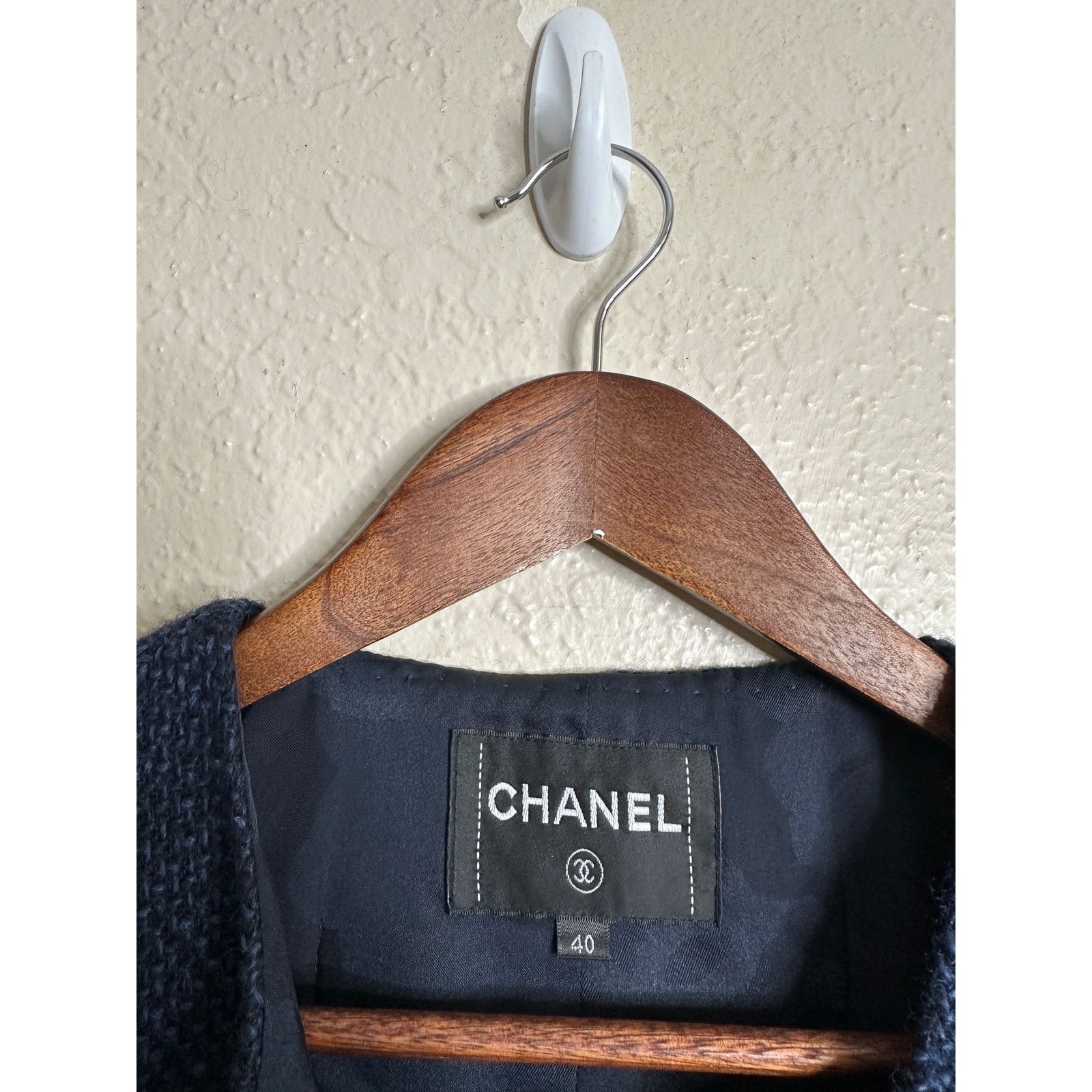 Chanel Chanel Tweed Blazer Navy Silver Buttons Womans 40 Size S / US 4 / IT 40 - 3 Thumbnail