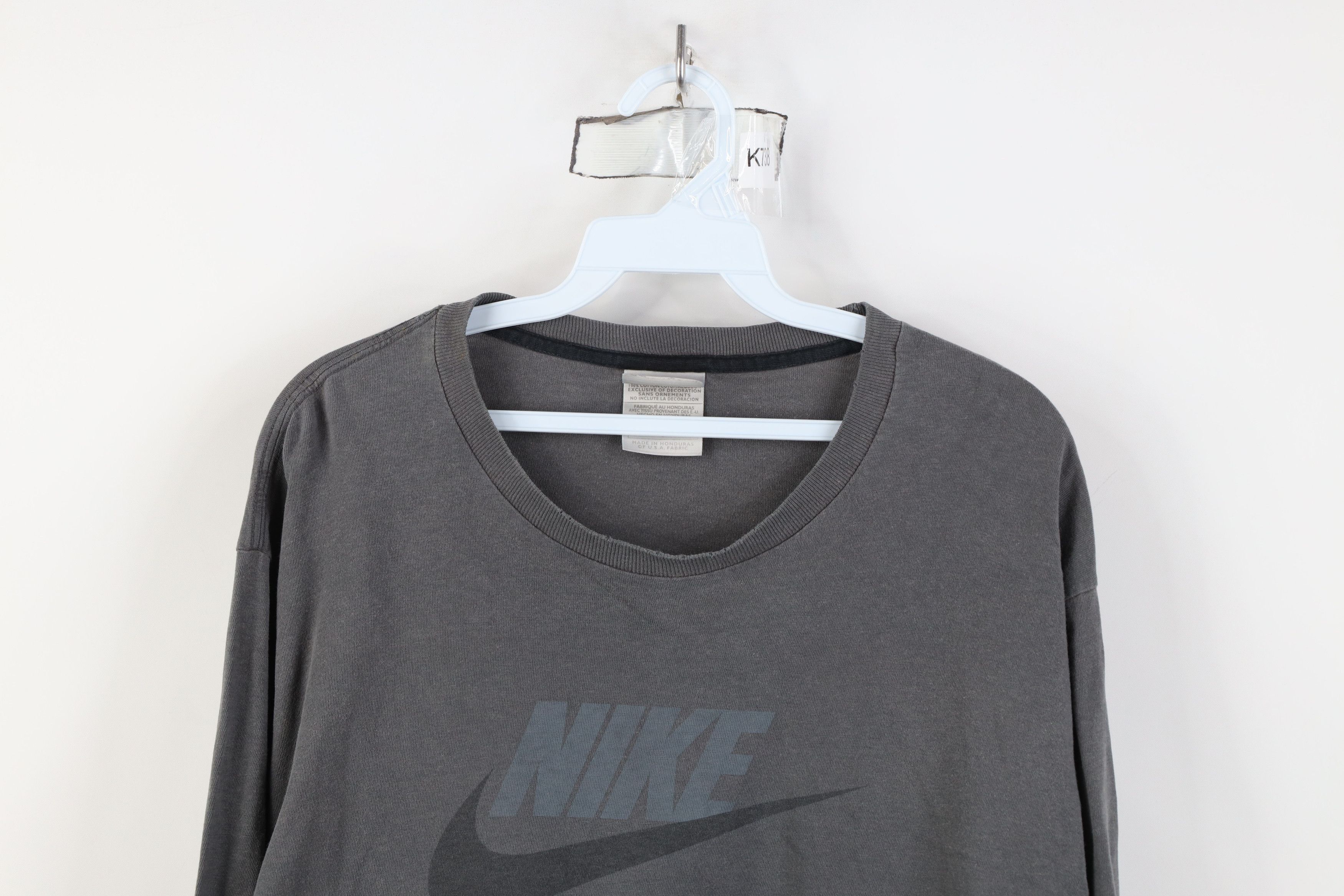 Nike Vintage Y2K Nike Scott Big Center Swoosh Long Sleeve T-Shirt Size US L / EU 52-54 / 3 - 2 Thumbnail
