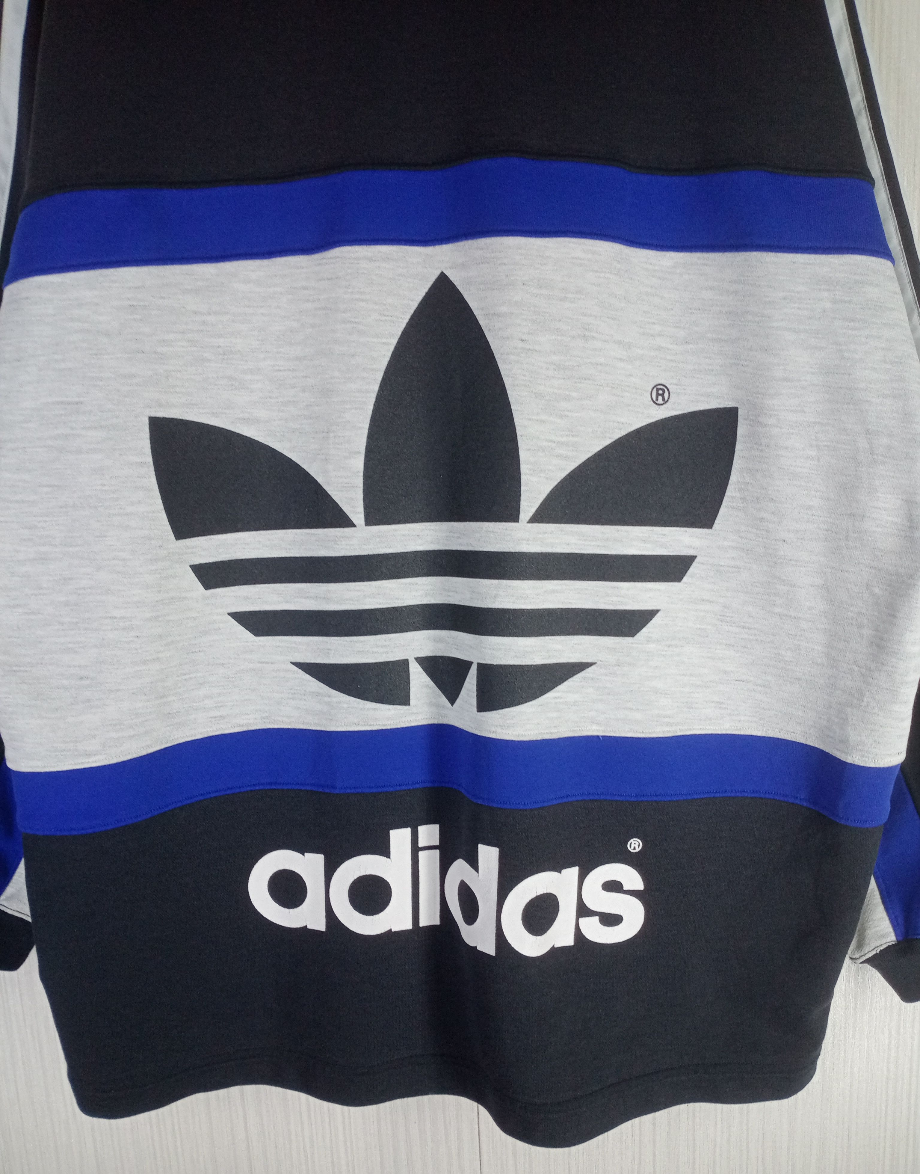 Adidas Rare Vintage 90s Adidas Trefoil Big Logo Sweatshirt Size US L / EU 52-54 / 3 - 5 Thumbnail