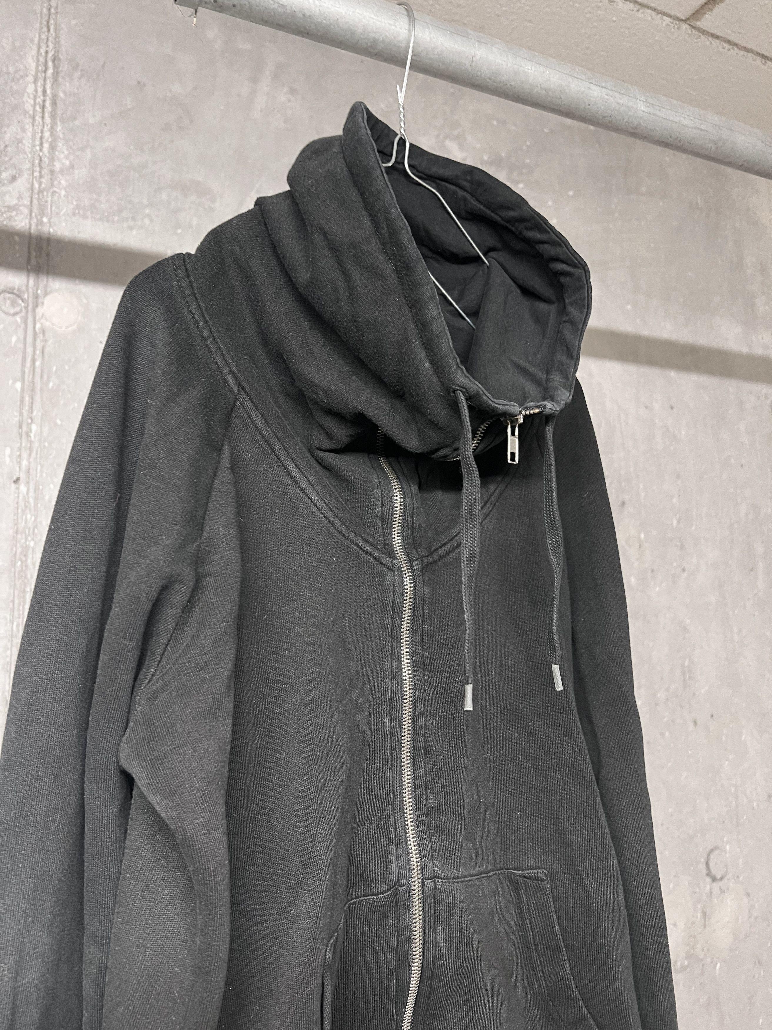 Japanese Brand High neck architectural zip hoodie Size L / US 10 / IT 46 - 2 Thumbnail