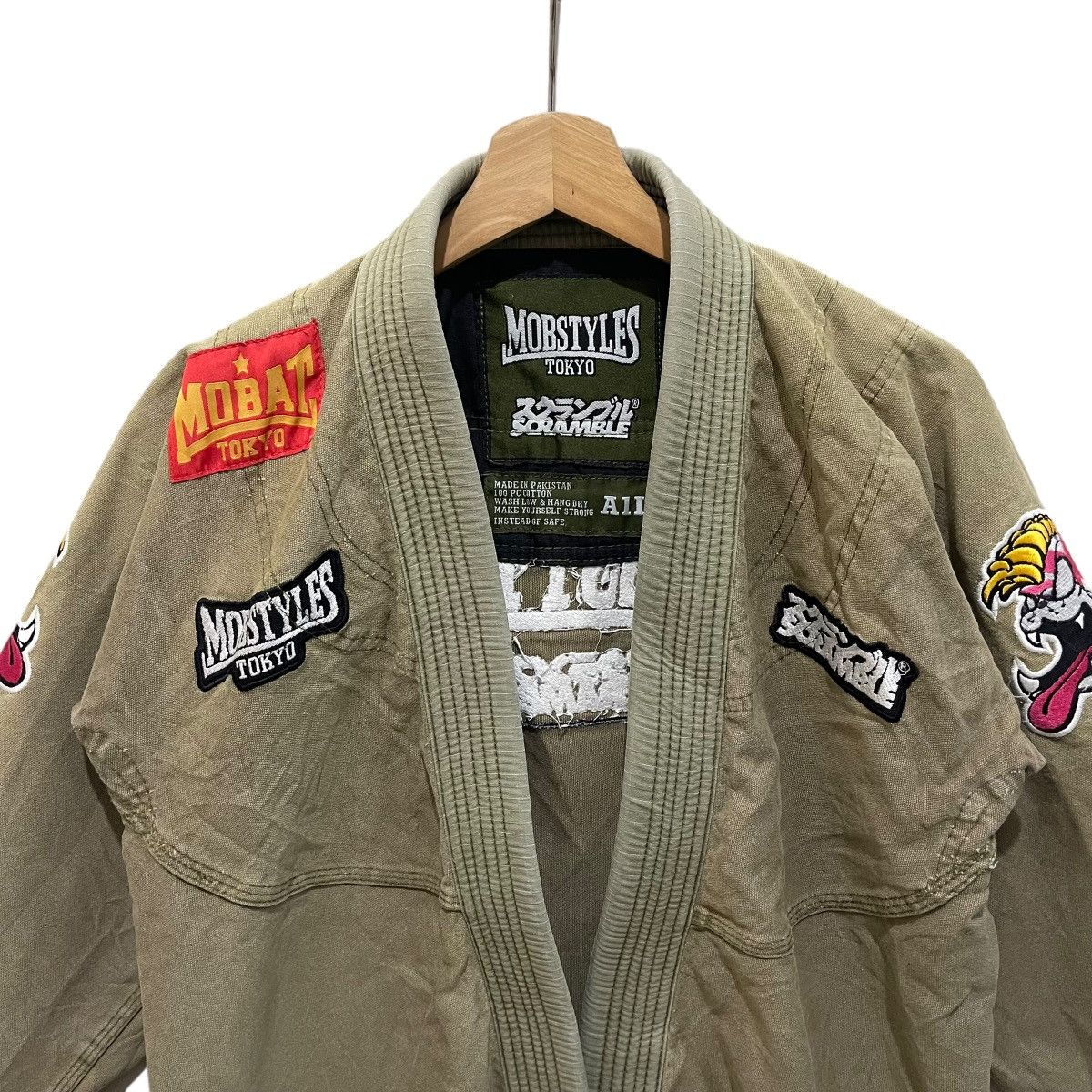 Japanese Brand Vintage Mobstyles Tokyo Scramble Patches Buttonless Jacket Size US M / EU 48-50 / 2 - 3 Thumbnail