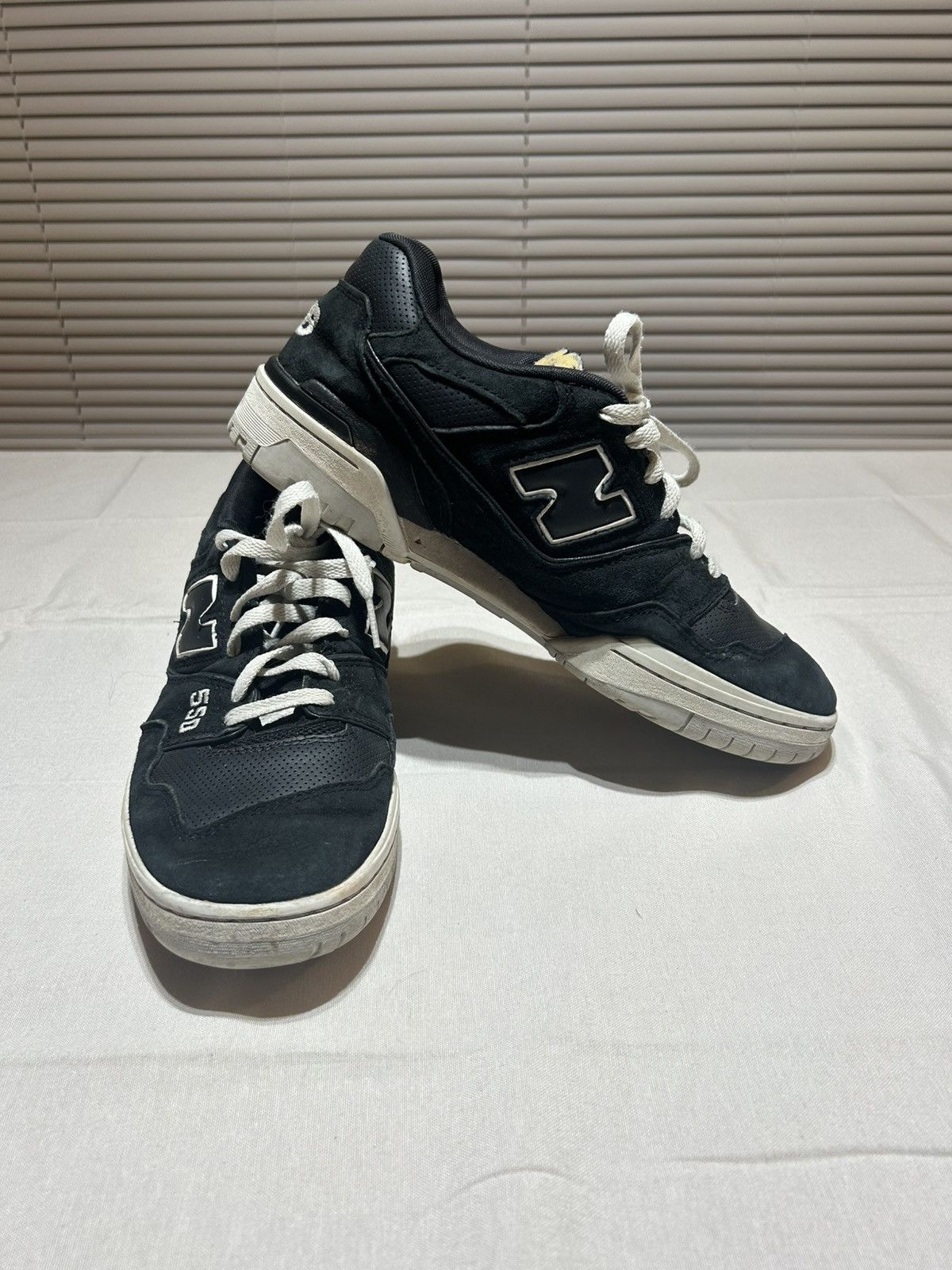 New Balance Black/White New Balance 550’s Size US 9.5 / EU 42-43 - 6 Thumbnail