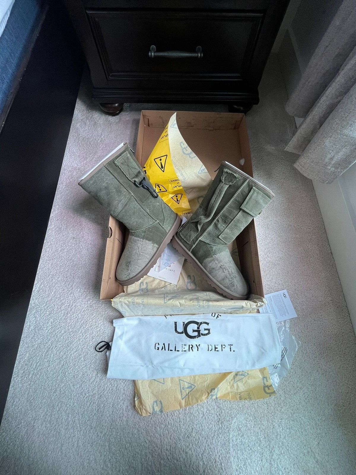 PG♡カーキスニード0 Mastermind World × Ugg Mastermind Japan x Ugg Combat Utility Boots