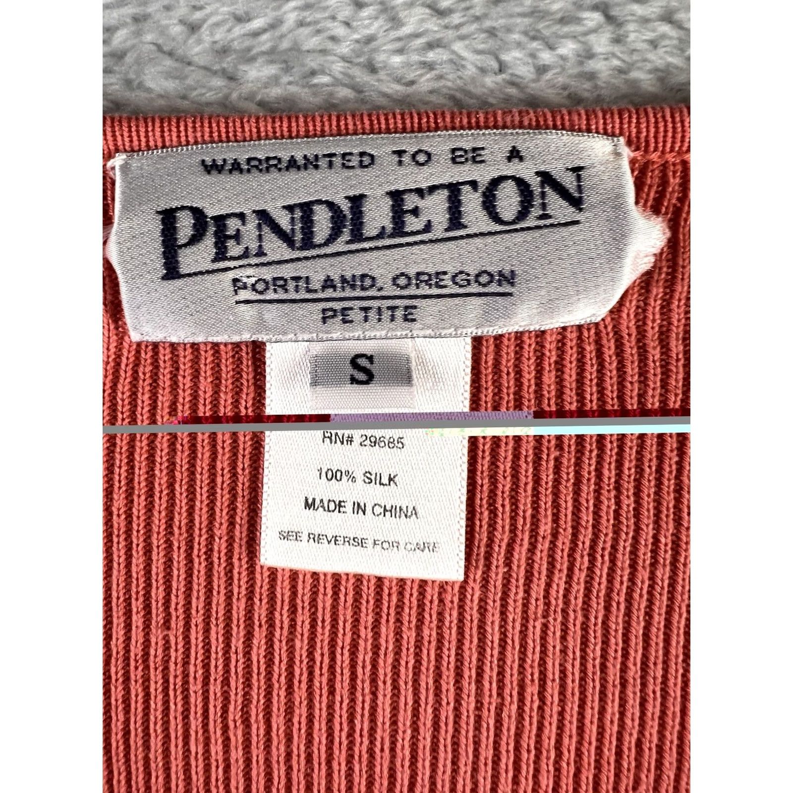 Pendleton Pendleton Cardigan Sweater Womens S Petite Silk V-Neck Coral Preppy Labr Cozy Lightweight Size S / US 4 / IT 40 - 3 Thumbnail
