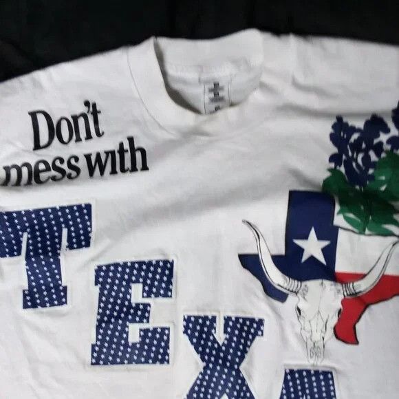 Fruit Of The Loom × Vintage Vintage Don't Mess With Texas AOP Spell Out T-Shirt Size US XL / EU 56 / 4 - 2 Thumbnail