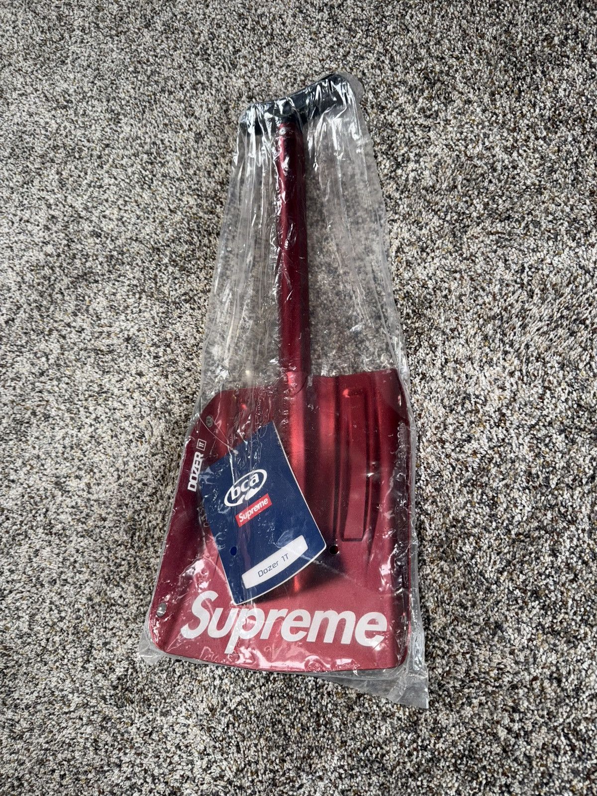 Supreme Supreme Backcountry Access Snow Shovel Red FW22 Size ONE SIZE - 5 Thumbnail