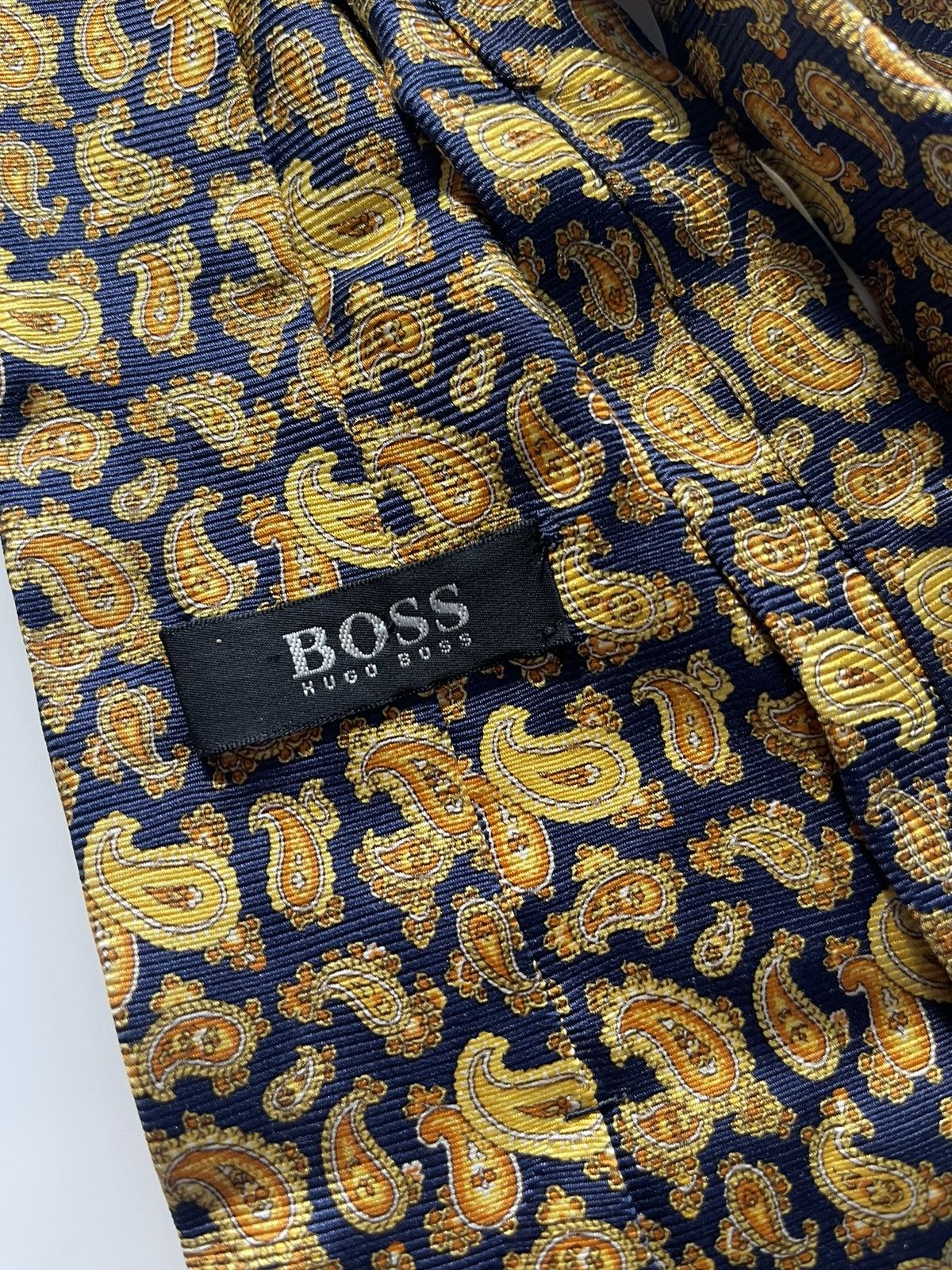 hugo boss gold tie